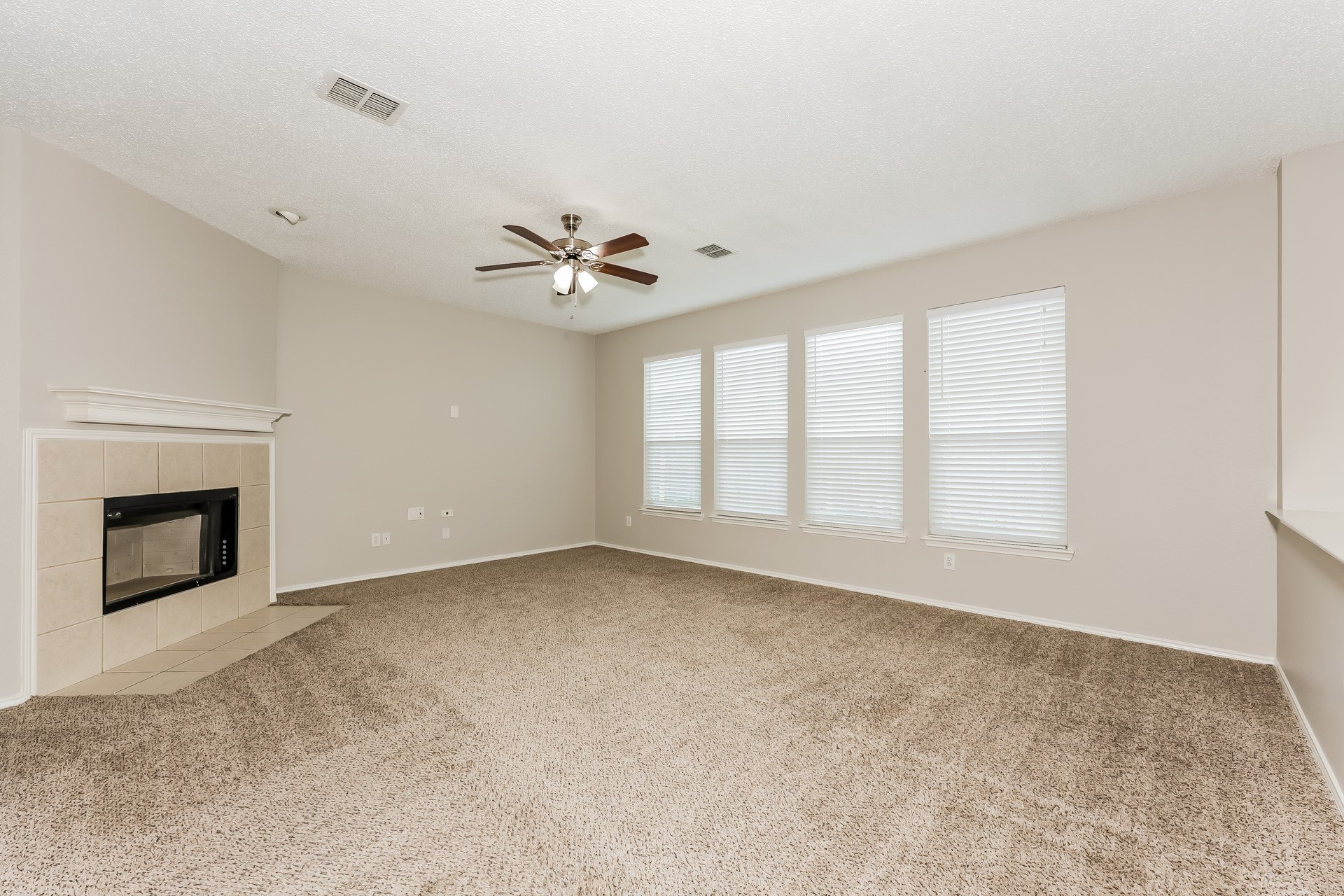 7425 Snow Ridge Drive Fort Worth TX 76133