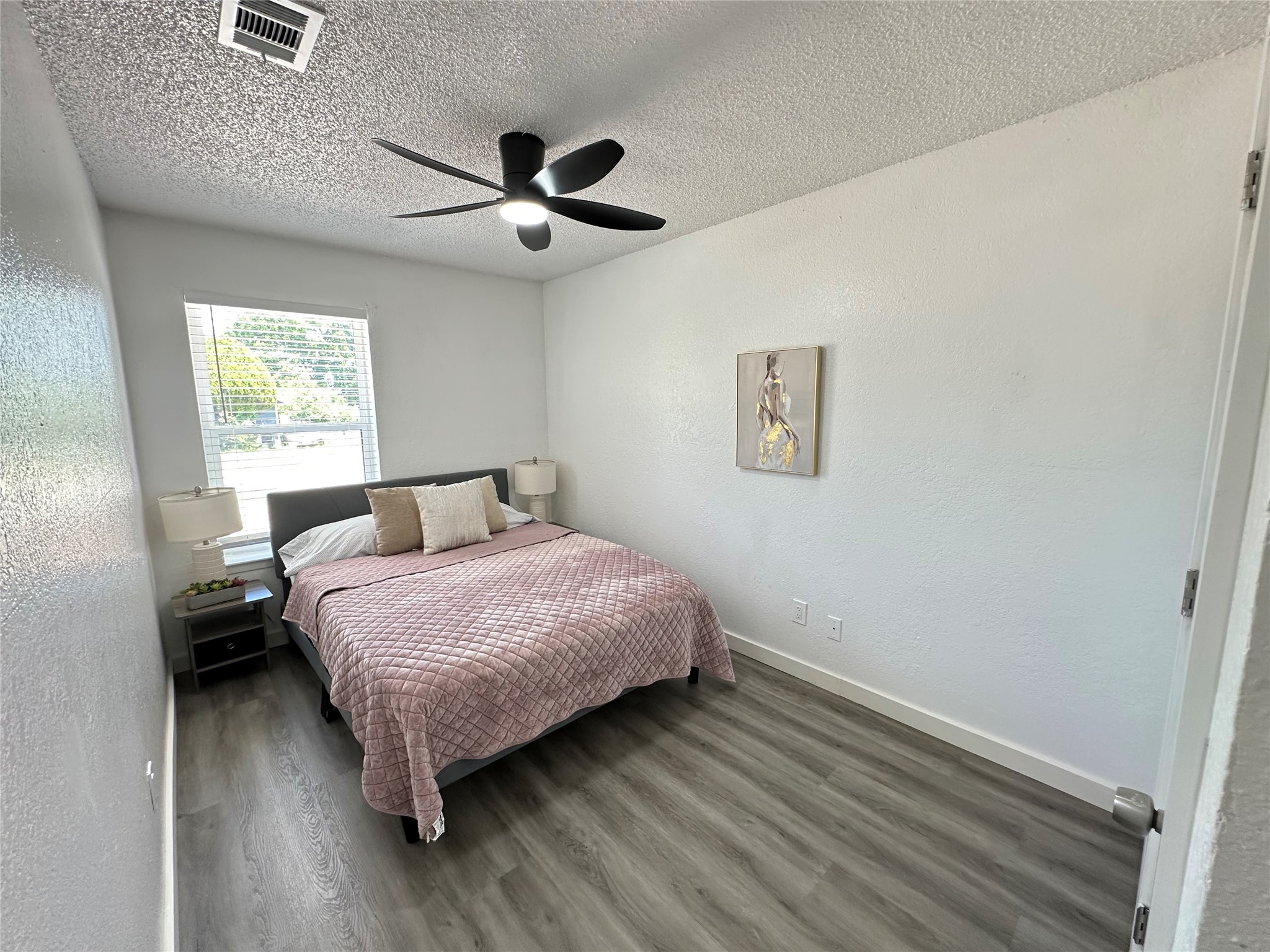 809 W Broadus Avenue Fort Worth TX 76115