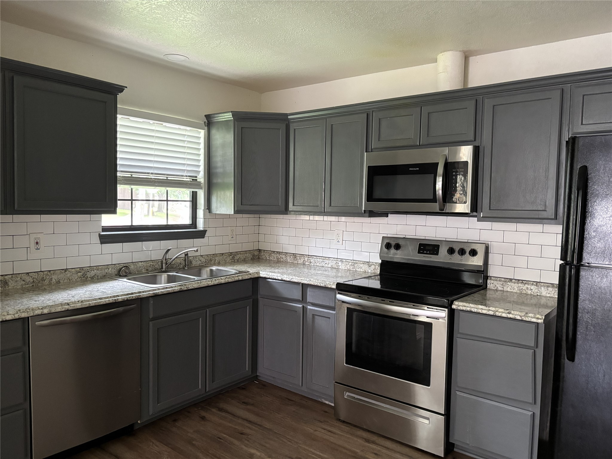 204 Pacific Avenue Terrell TX 75160