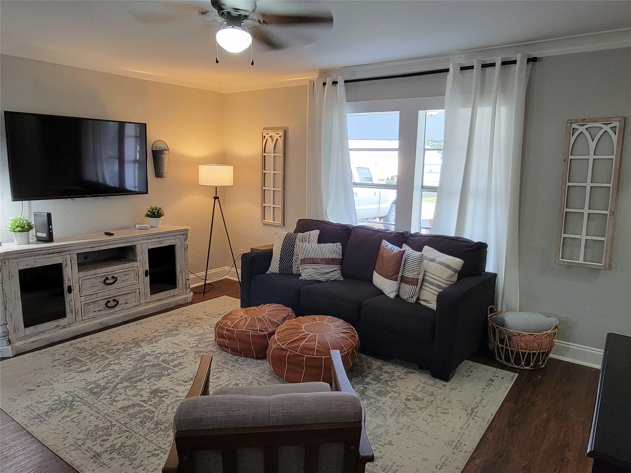 203 W Oak Street Celina TX 75009