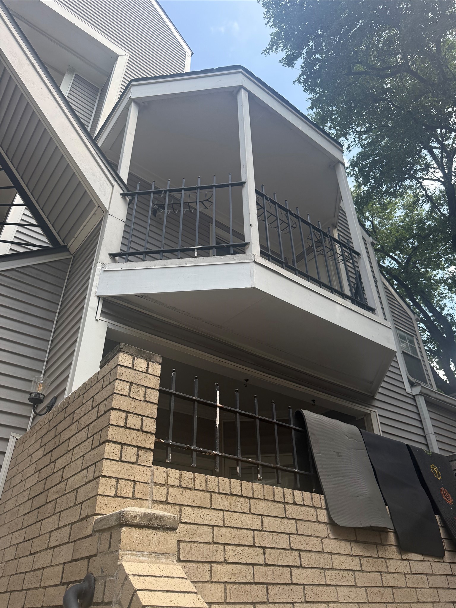1010 Allen Street Dallas TX 75204
