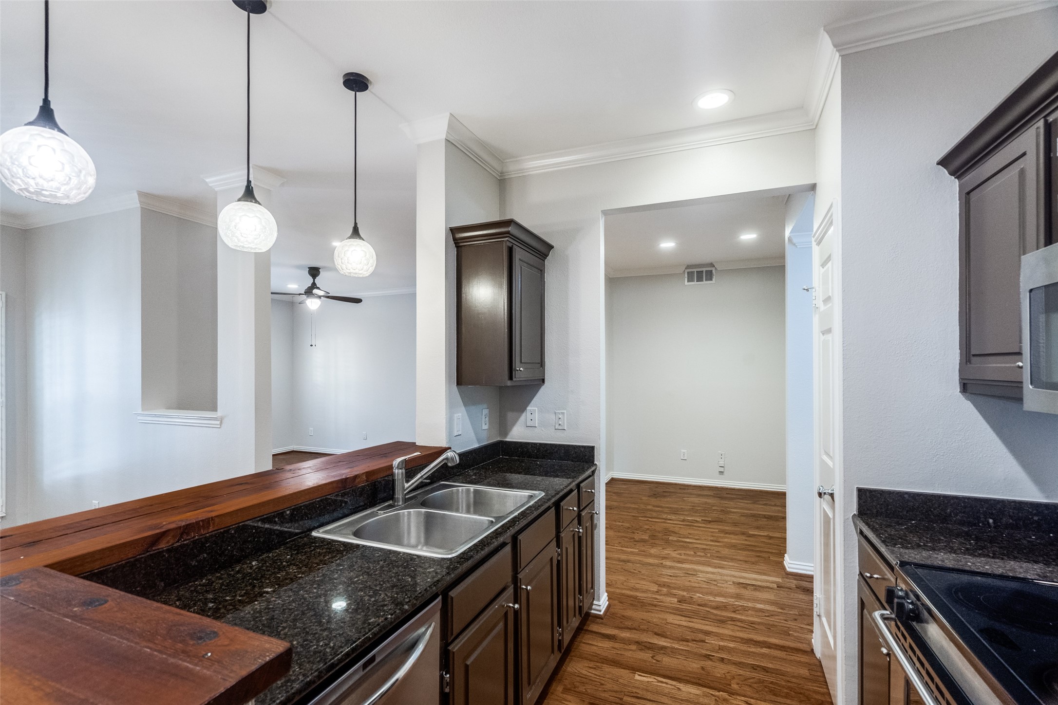 2524 Preston Road Plano TX 75093