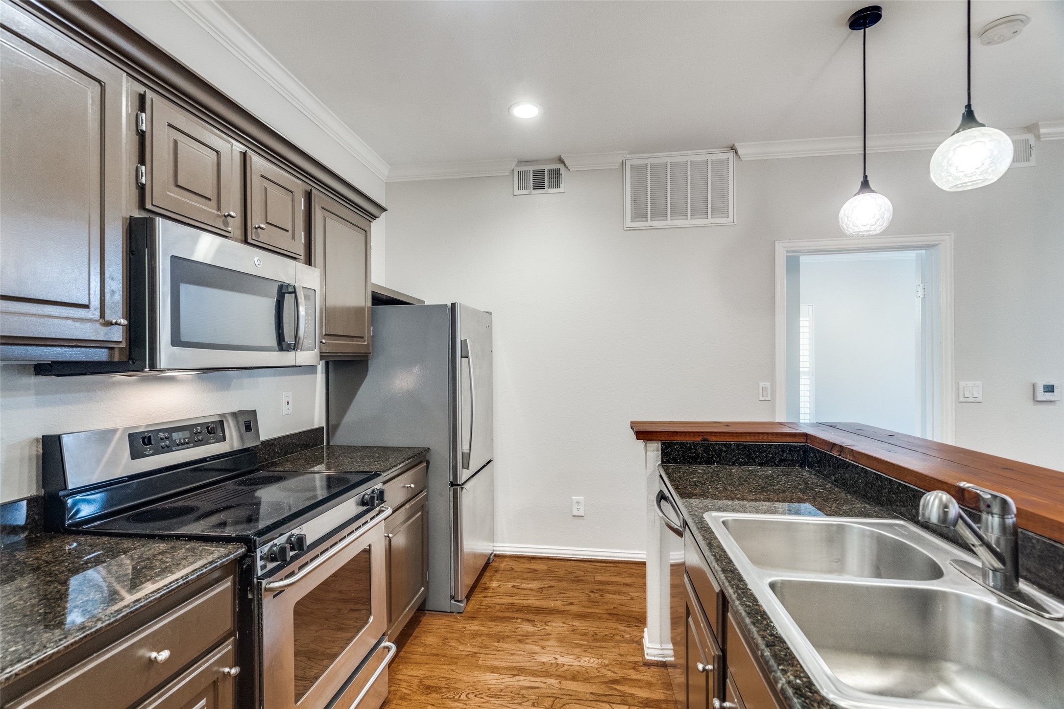 2524 Preston Road Plano TX 75093