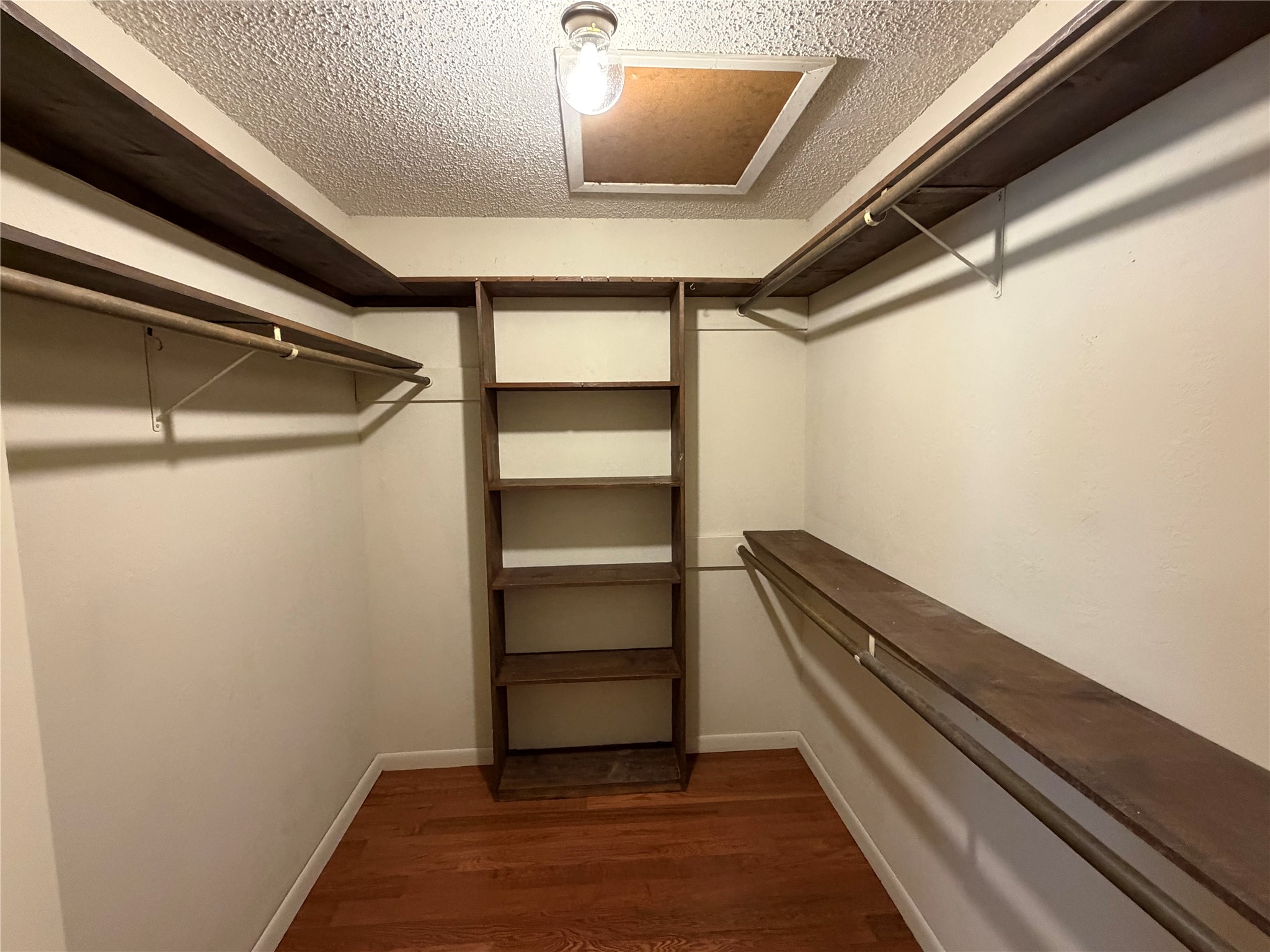 821 E Highway 199 Springtown TX 76082