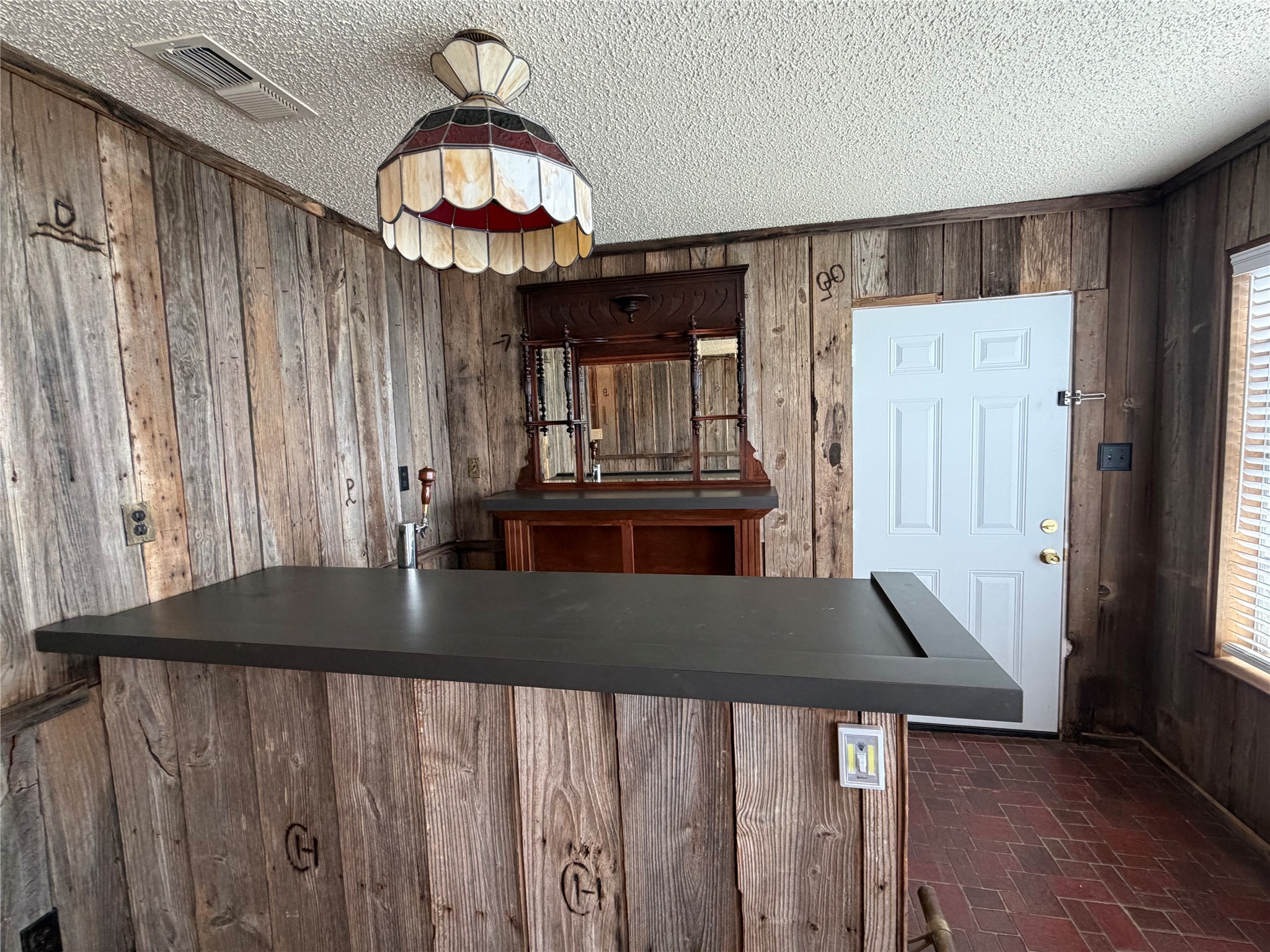 821 E Highway 199 Springtown TX 76082