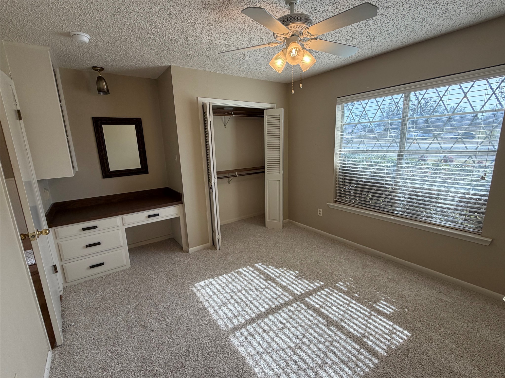 821 E Highway 199 Springtown TX 76082