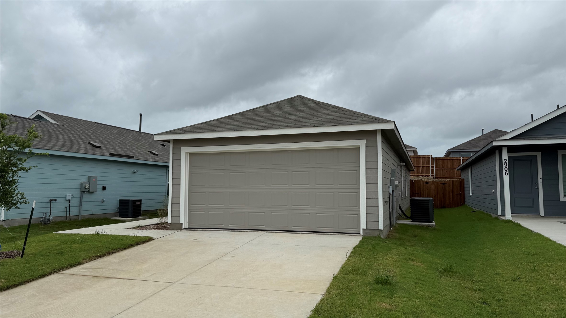 2908 Hearts Trail Crandall TX 75114