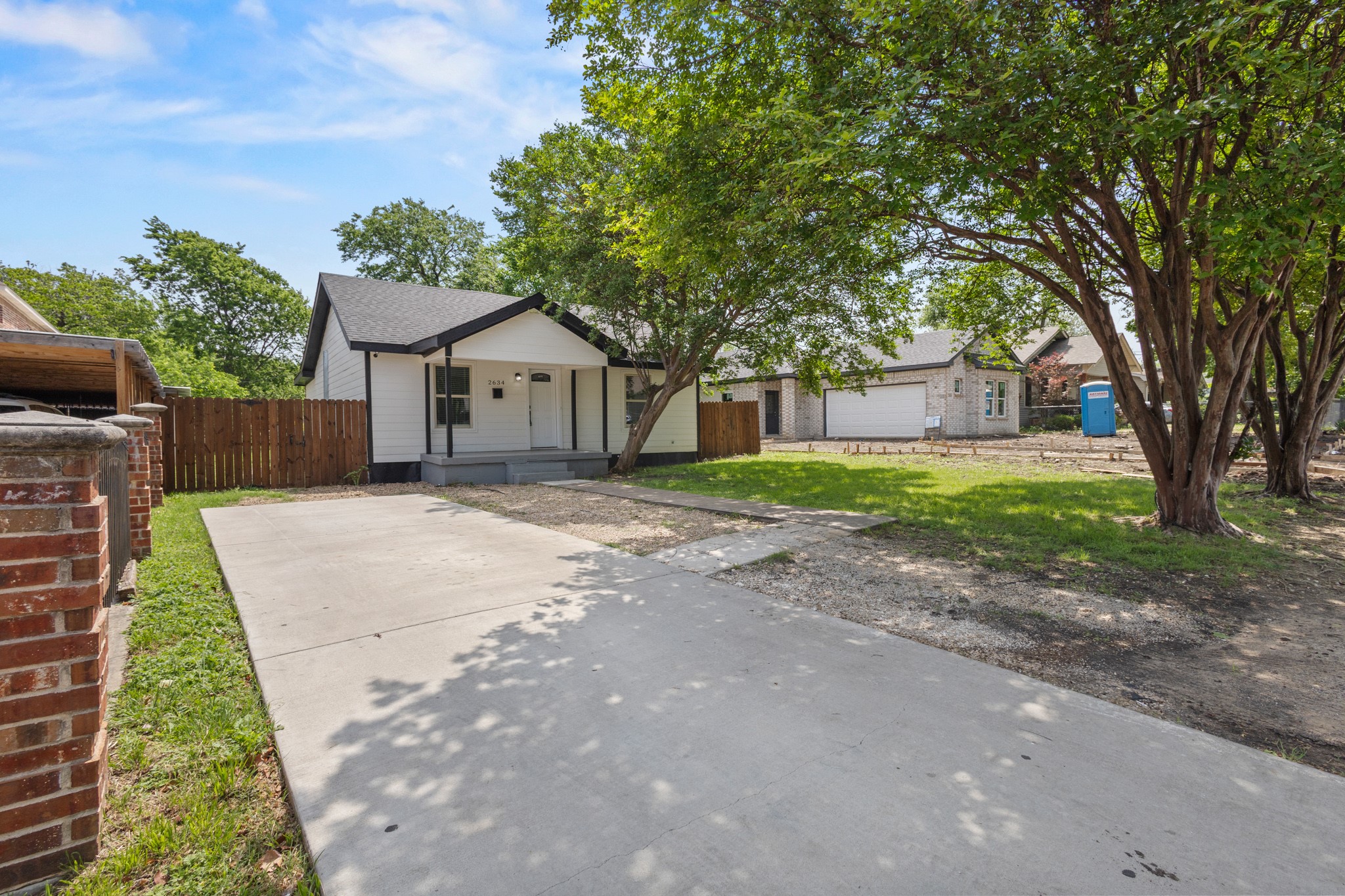 2634 Seevers Avenue Dallas TX 75216