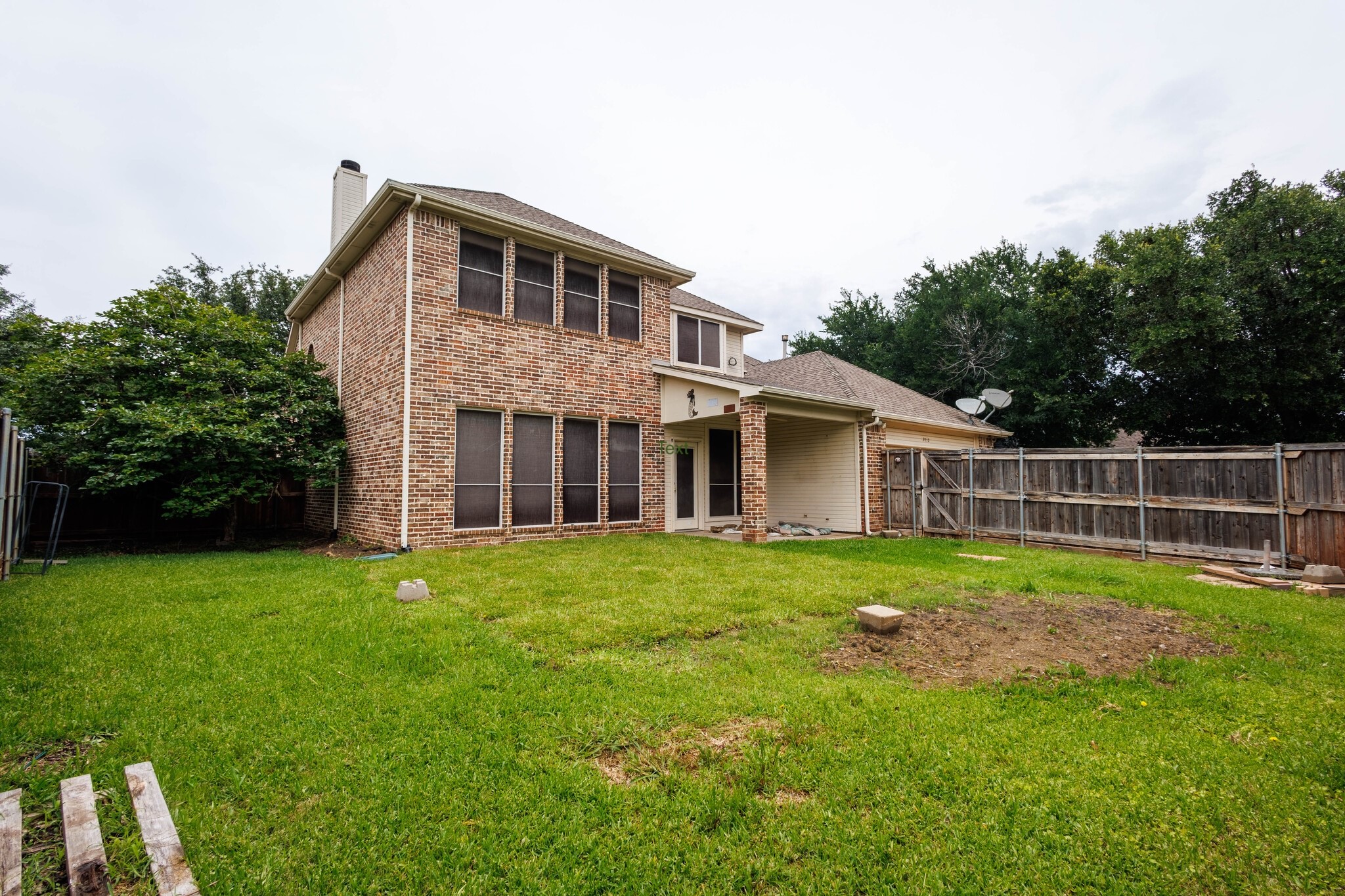 2010 Vista Drive Lewisville TX 75067