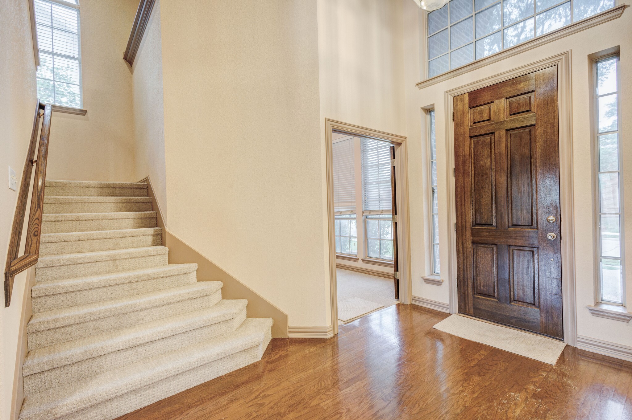 2010 Vista Drive Lewisville TX 75067