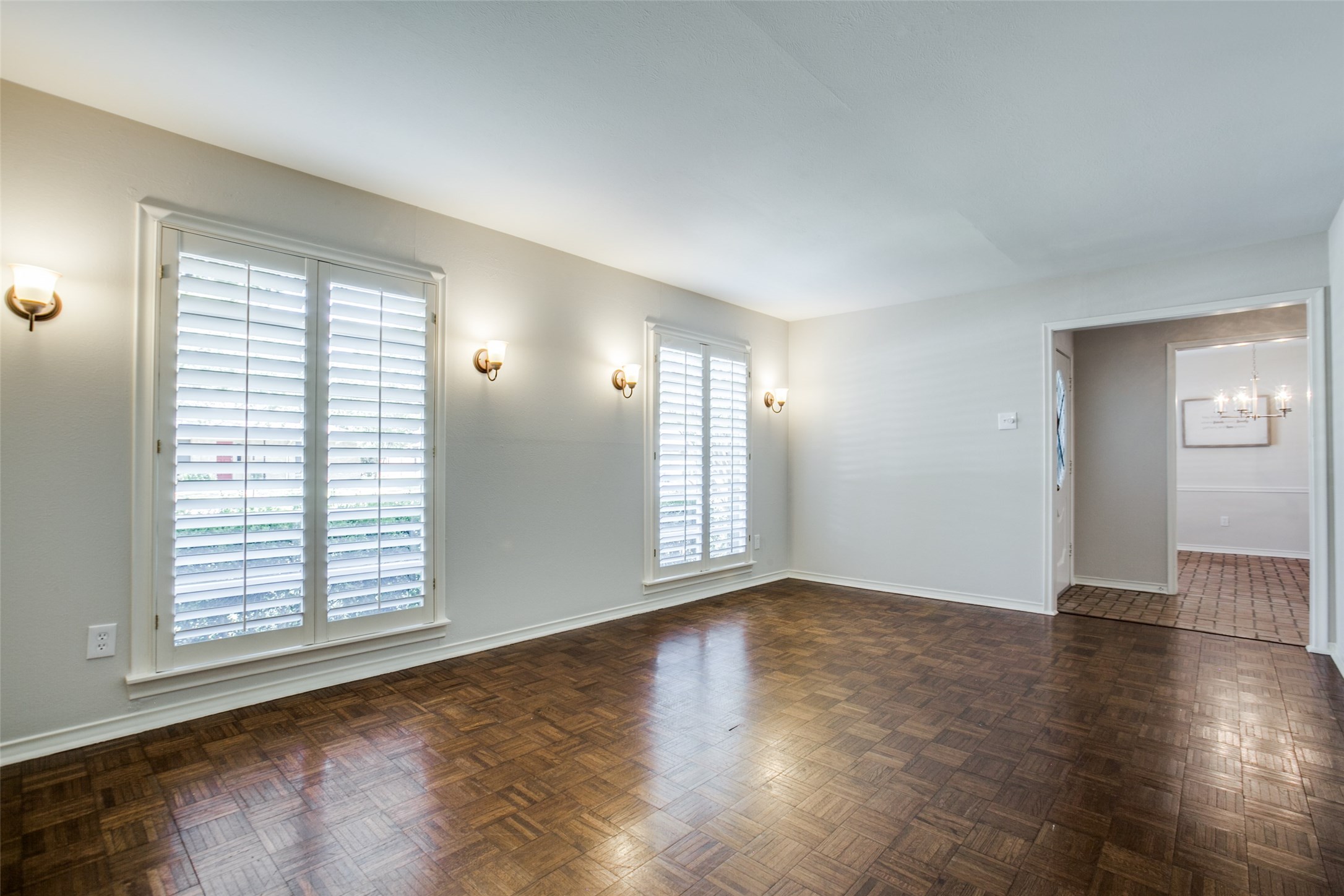 7758 Dentcrest Drive Dallas TX 75254
