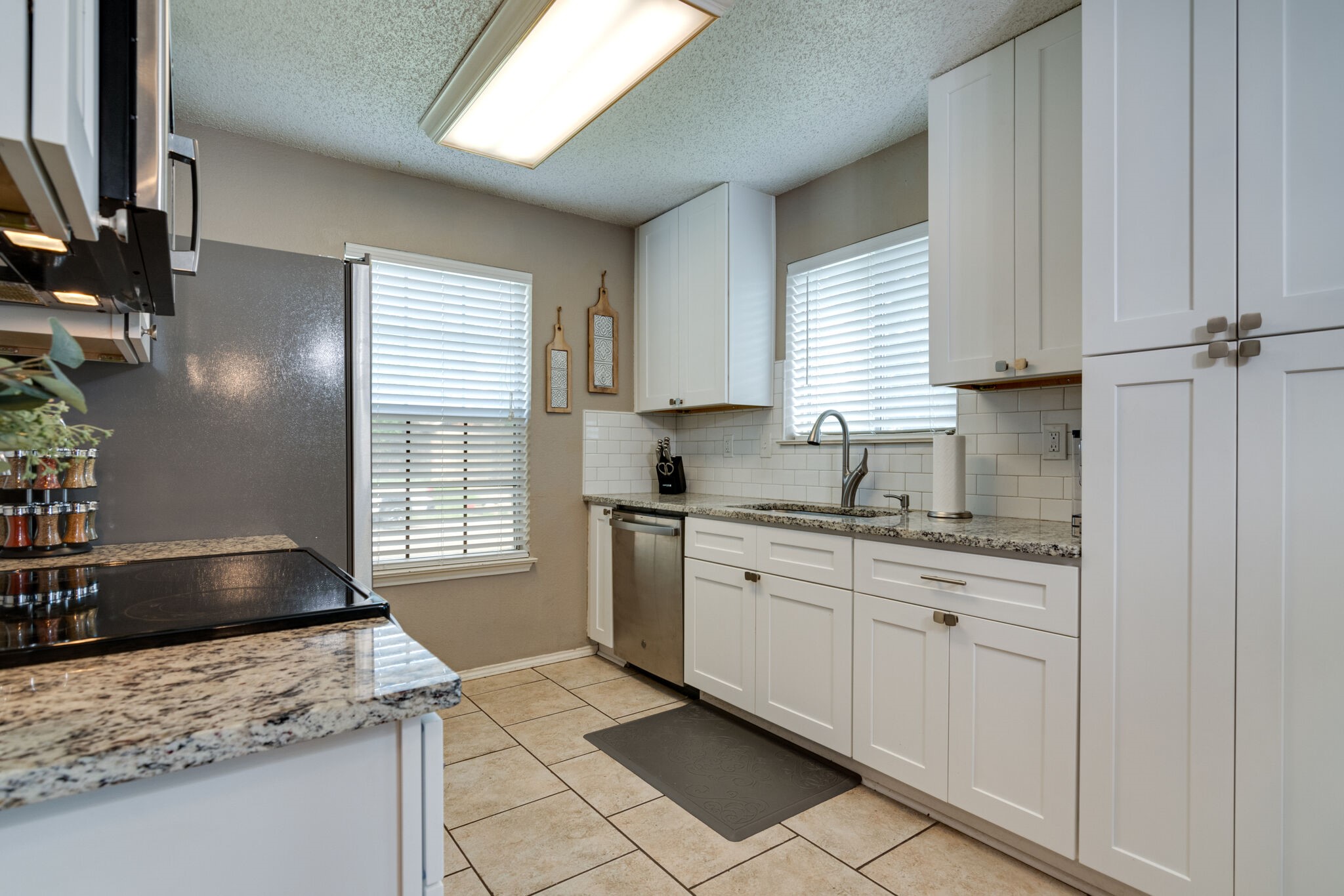 6713 Windwillow Drive Fort Worth TX 76137