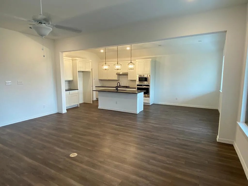 2221 Grassland Avenue Melissa TX 75454