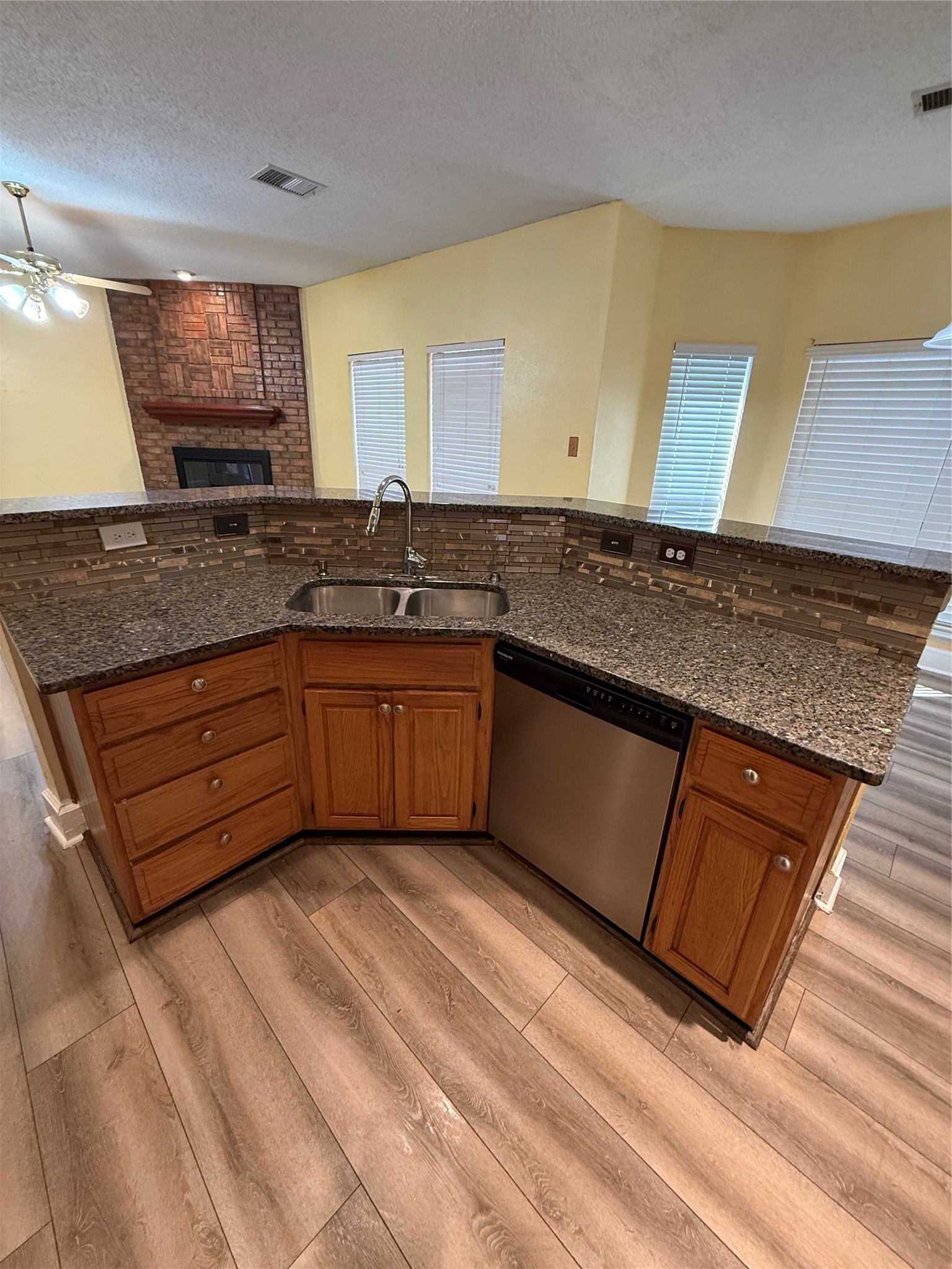 1704 Bent Brook Drive Mesquite TX 75181