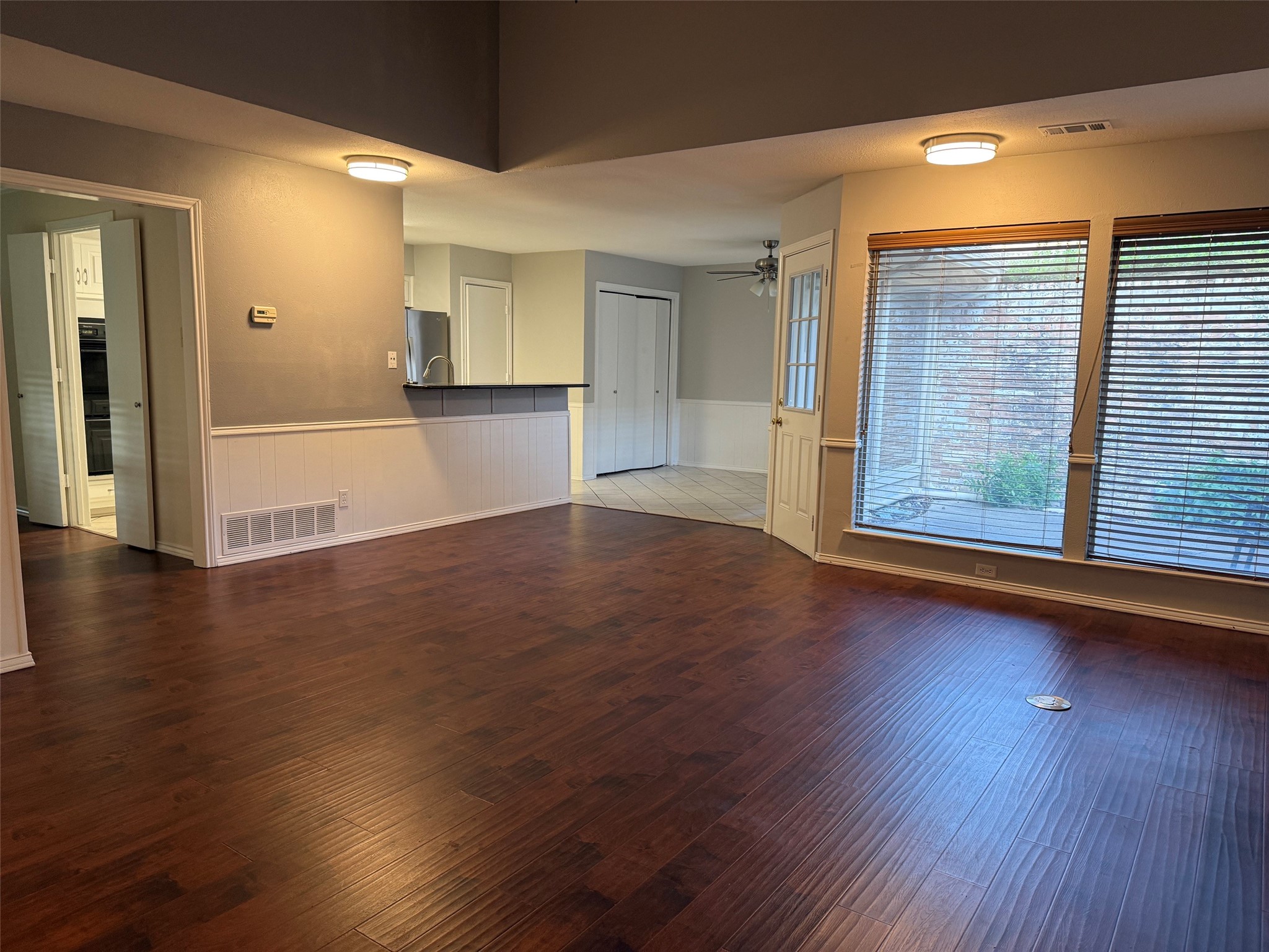 16325 Lauder Lane Dallas TX 75248