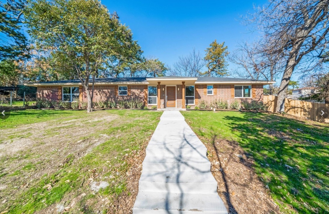 1131 Forester Drive Dallas TX 75216