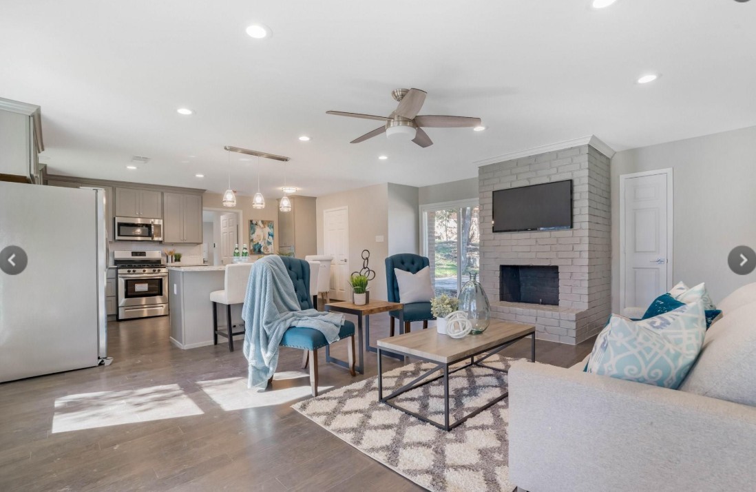 1131 Forester Drive Dallas TX 75216