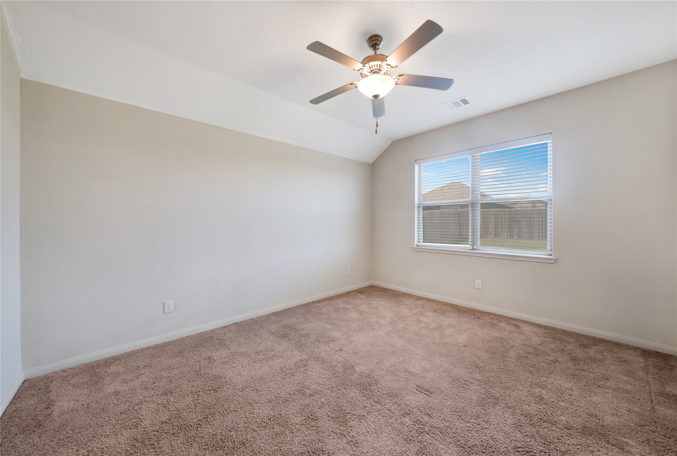 1800 Tyne Way Crowley TX 76036