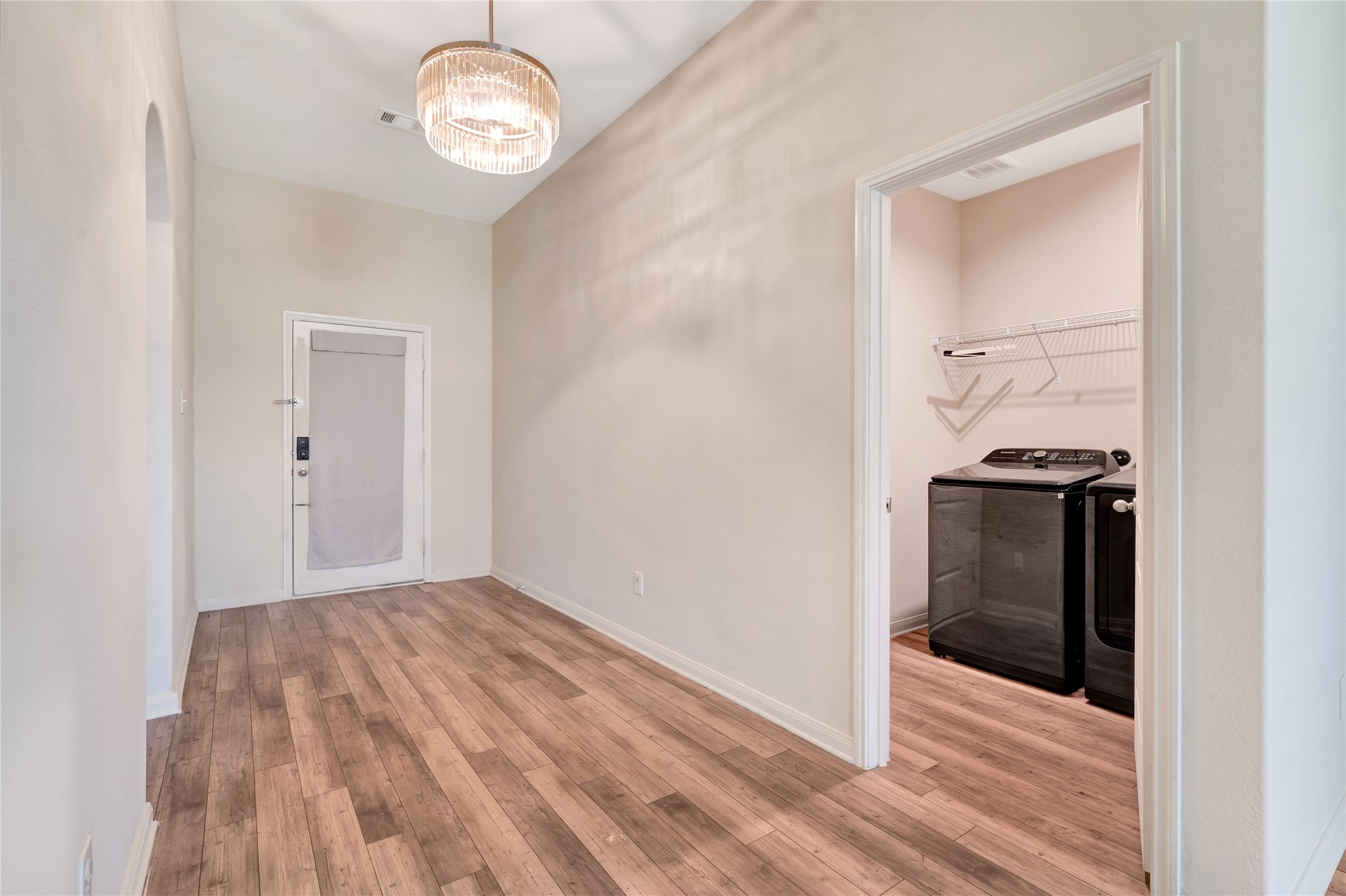 1800 Tyne Way Crowley TX 76036