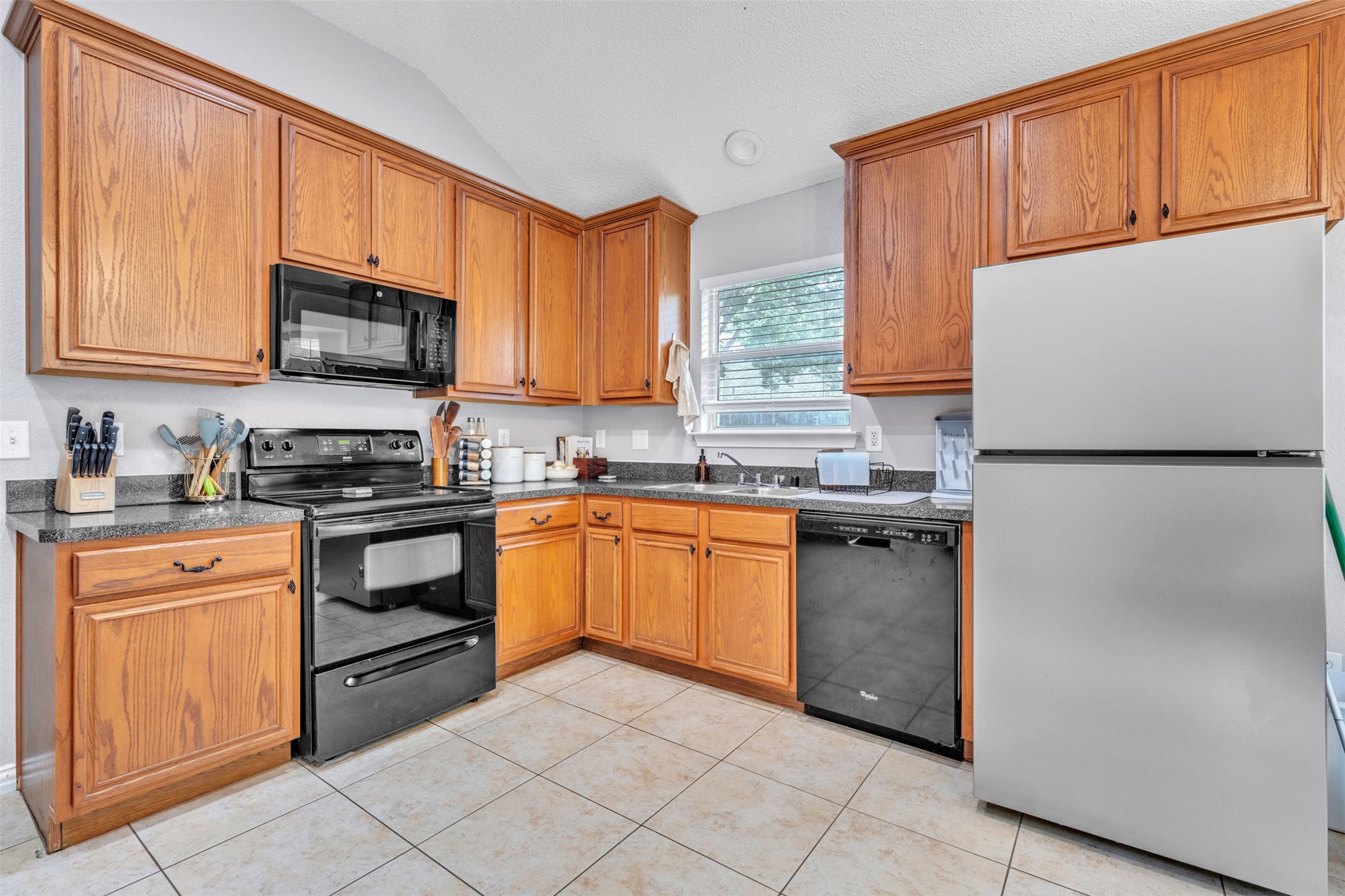 1618 Fern Drive Mansfield TX 76063