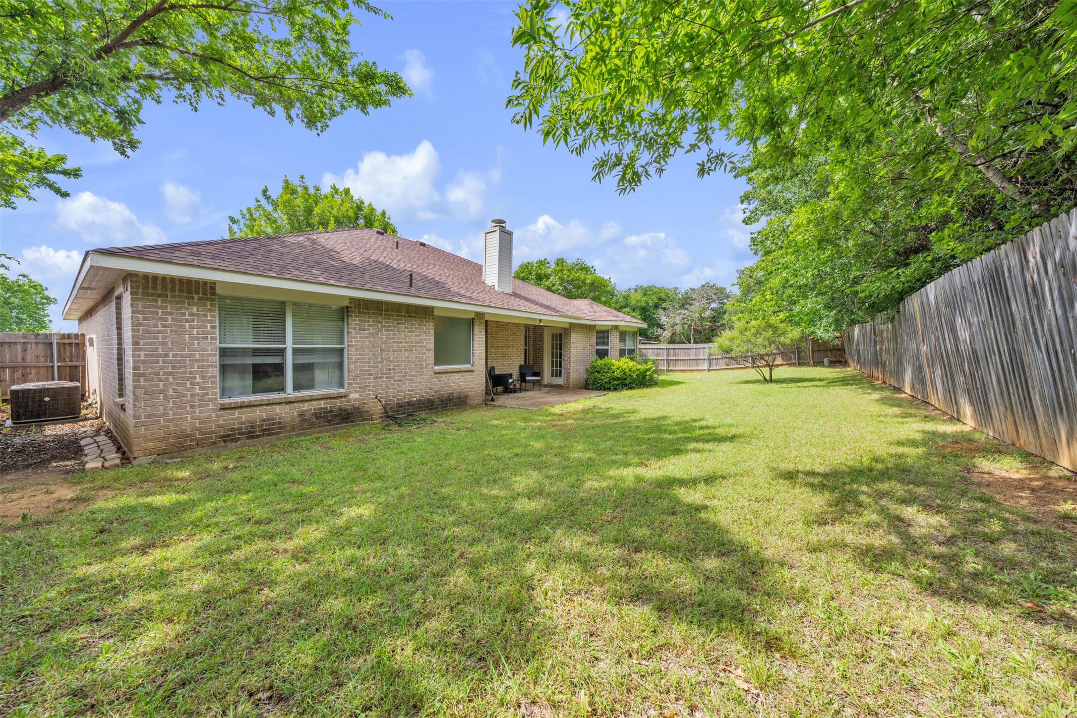1618 Fern Drive Mansfield TX 76063