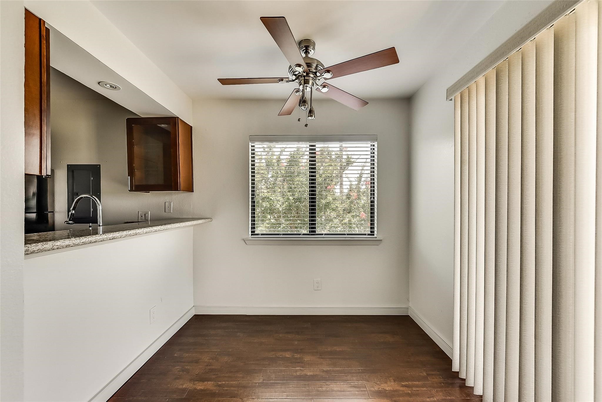 8180 Lemmon Avenue Dallas TX 75209