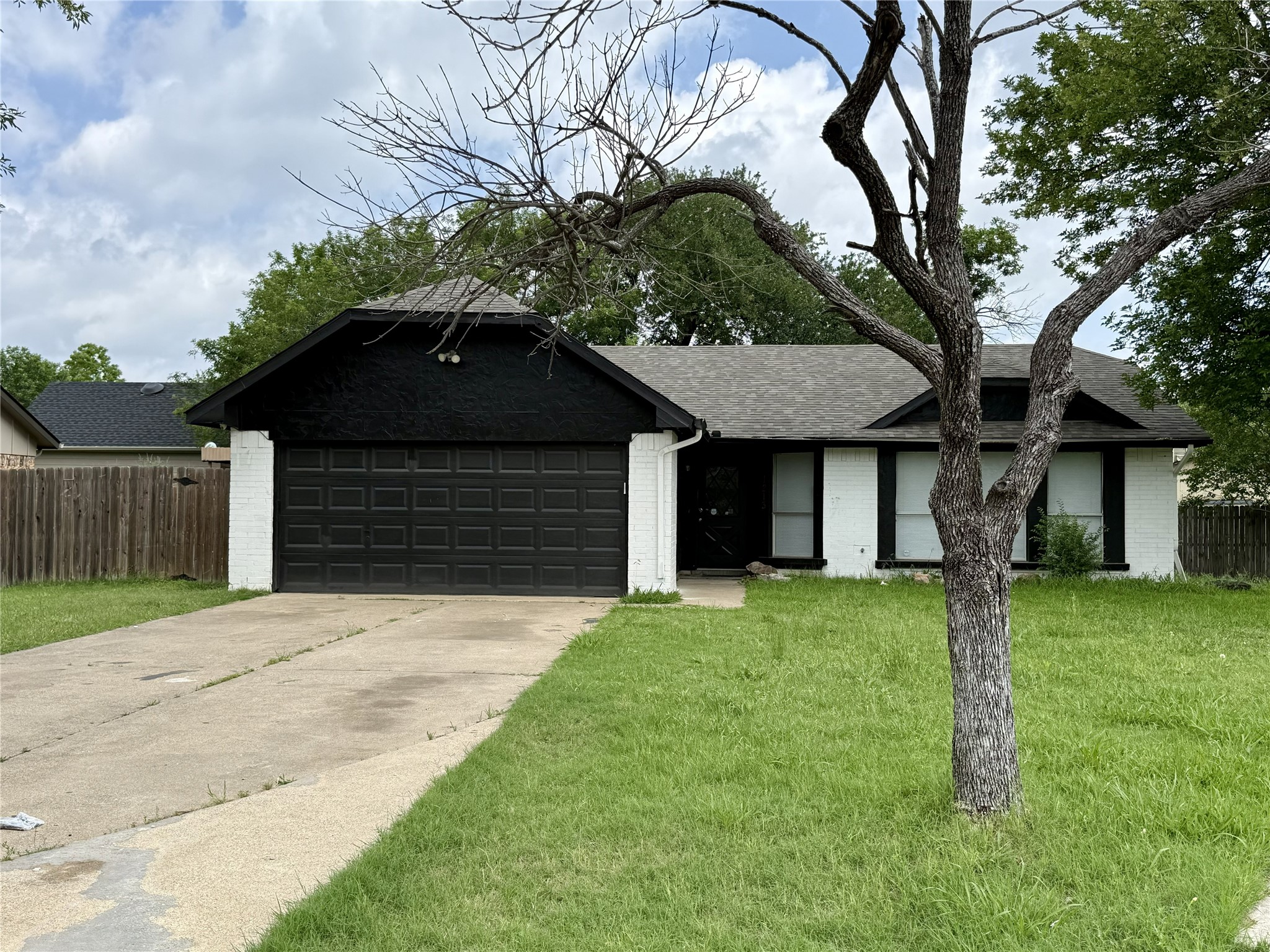 1213 Garden Terrace Drive Irving TX 75060