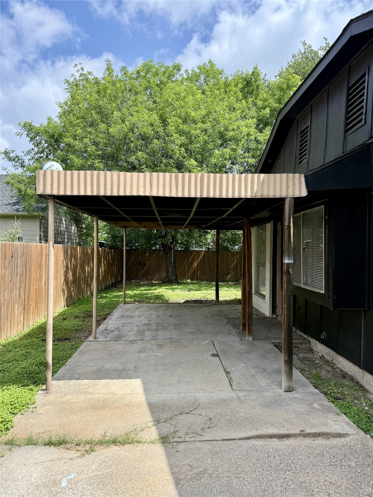 1213 Garden Terrace Drive Irving TX 75060