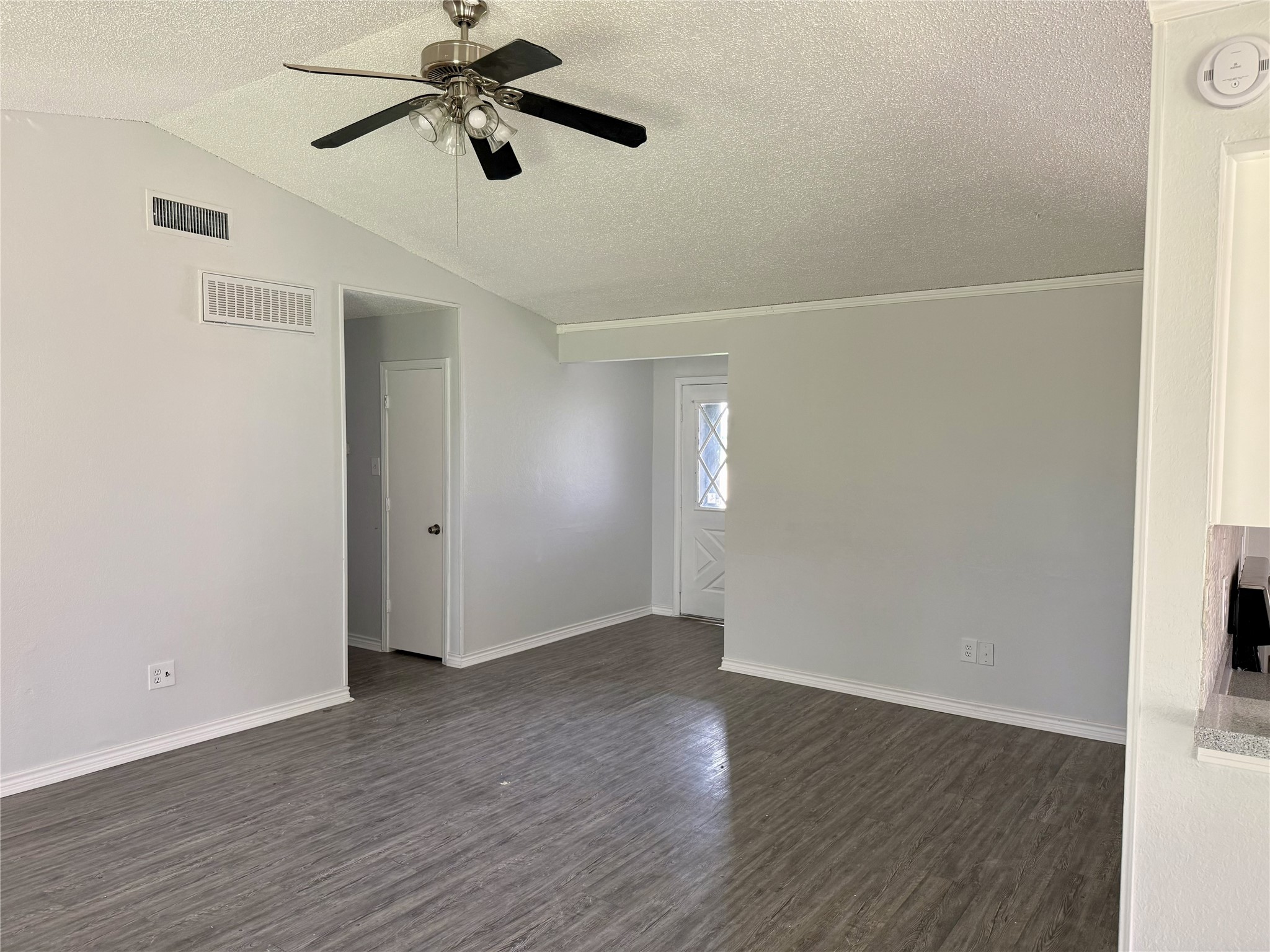 1213 Garden Terrace Drive Irving TX 75060