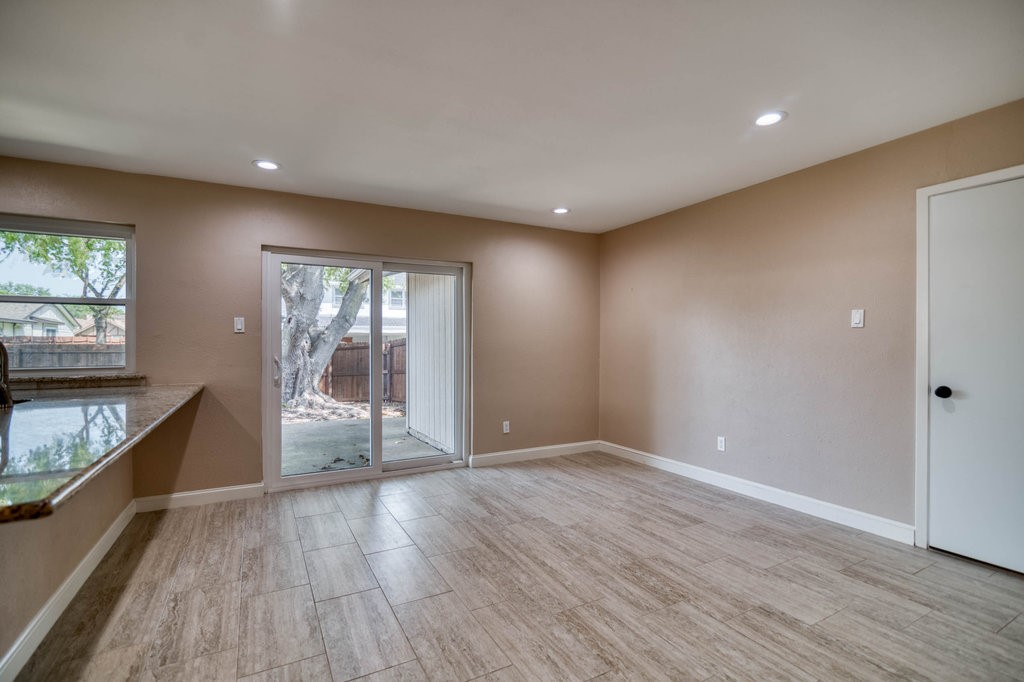 1817 Hemlock Drive Garland TX 75041