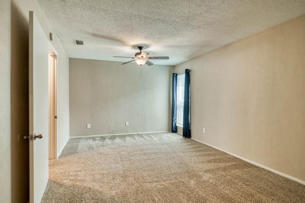 1817 Hemlock Drive Garland TX 75041