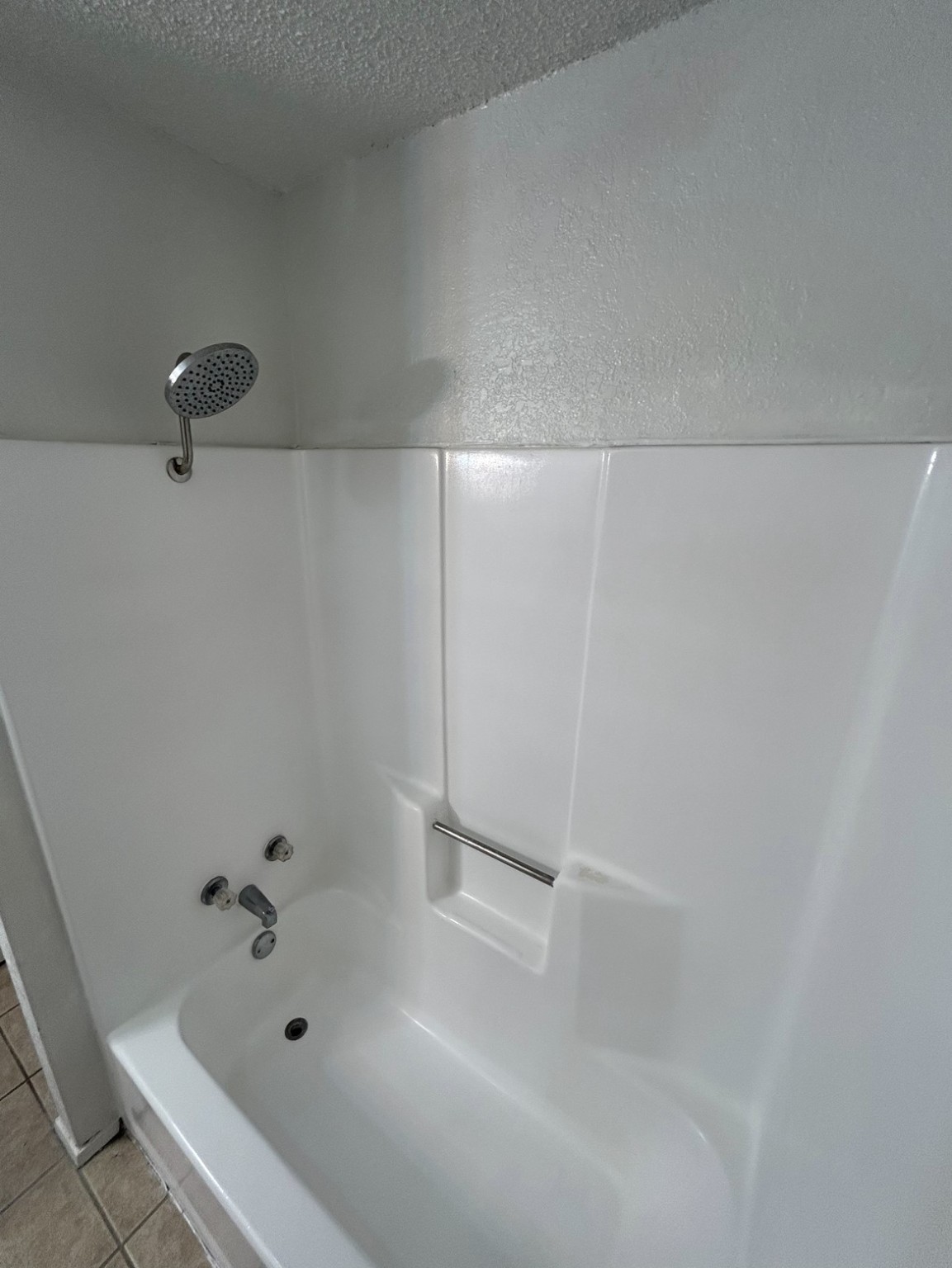 3006 W Sycamore Circle Euless TX 76040