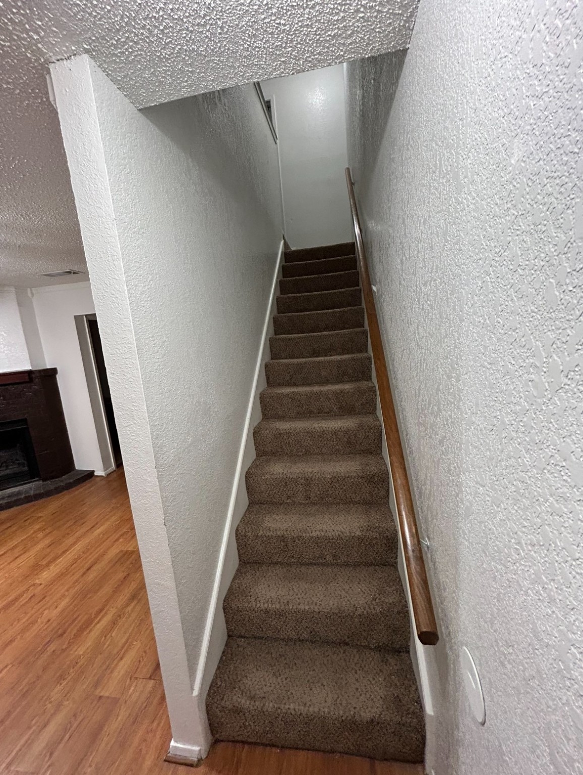 3006 W Sycamore Circle Euless TX 76040