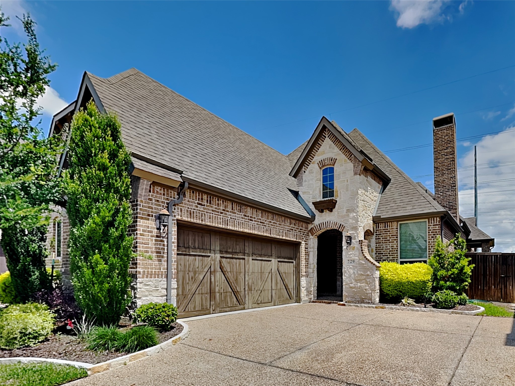 729 Royal Minister Boulevard Lewisville TX 75056