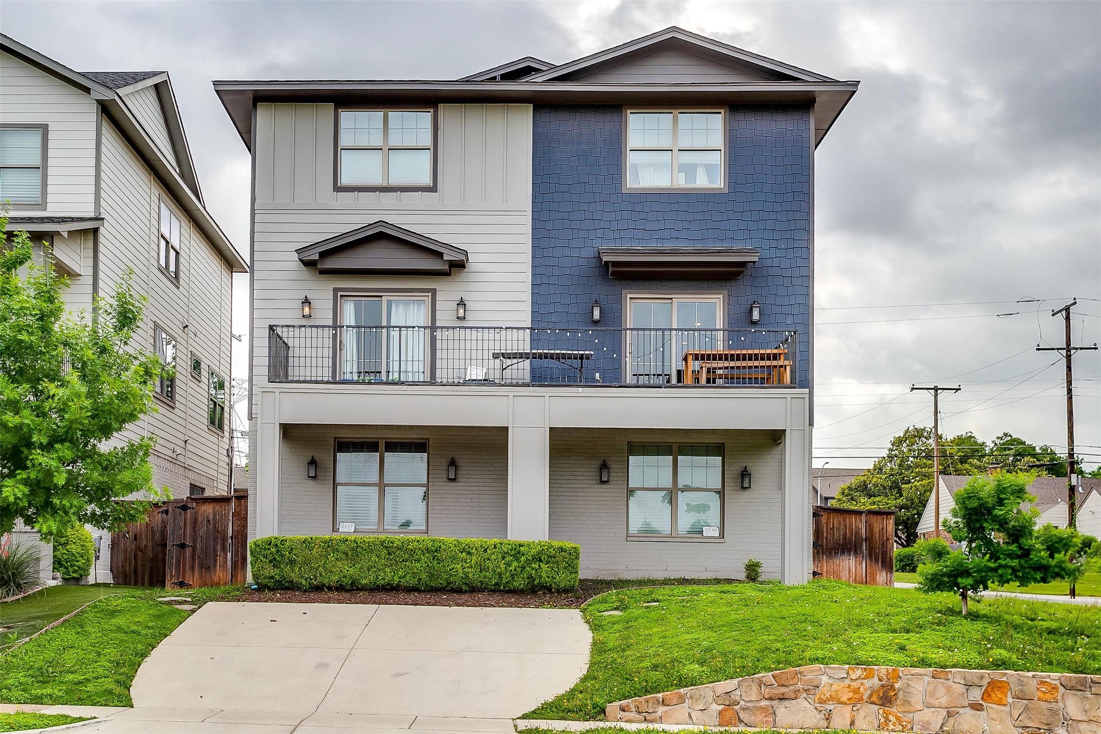 2539 Mccart Avenue Fort Worth TX 76110
