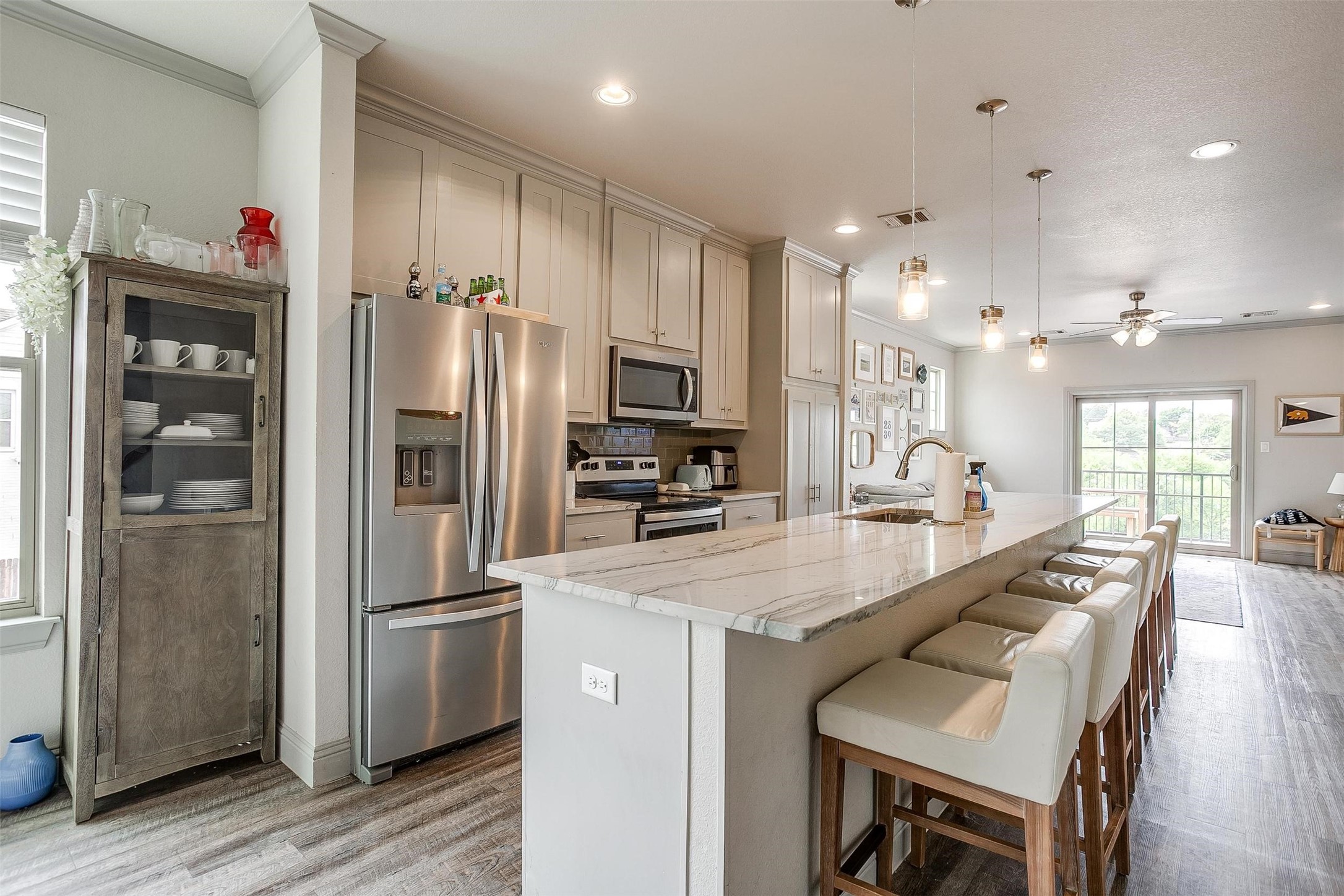 2539 Mccart Avenue Fort Worth TX 76110