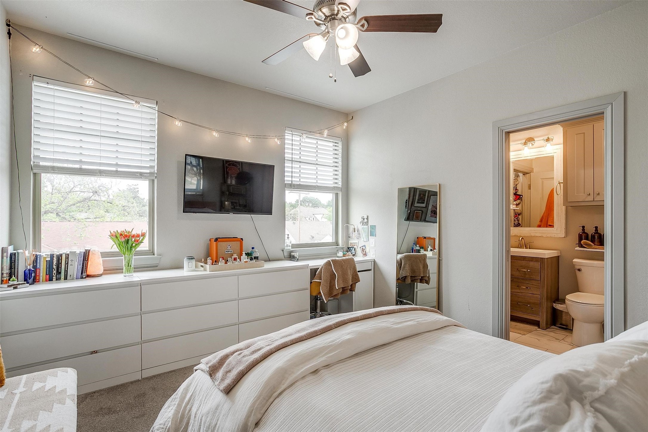 2539 Mccart Avenue Fort Worth TX 76110