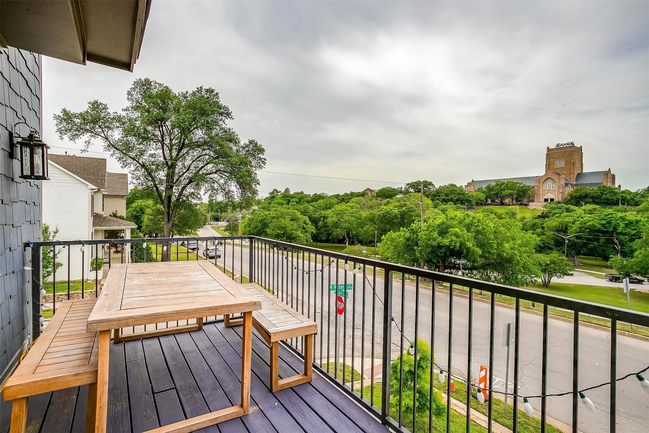 2539 Mccart Avenue Fort Worth TX 76110