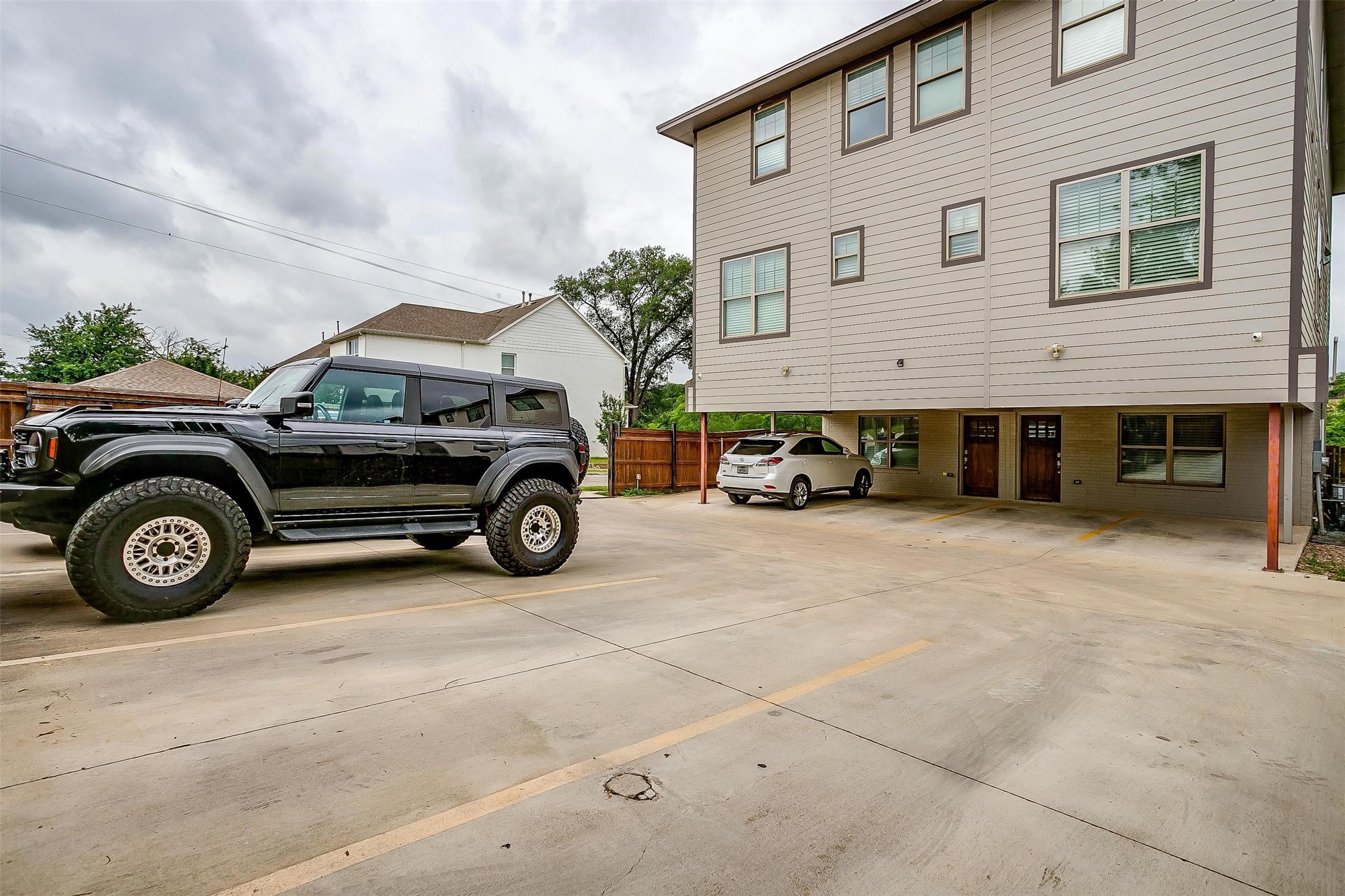 2539 Mccart Avenue Fort Worth TX 76110