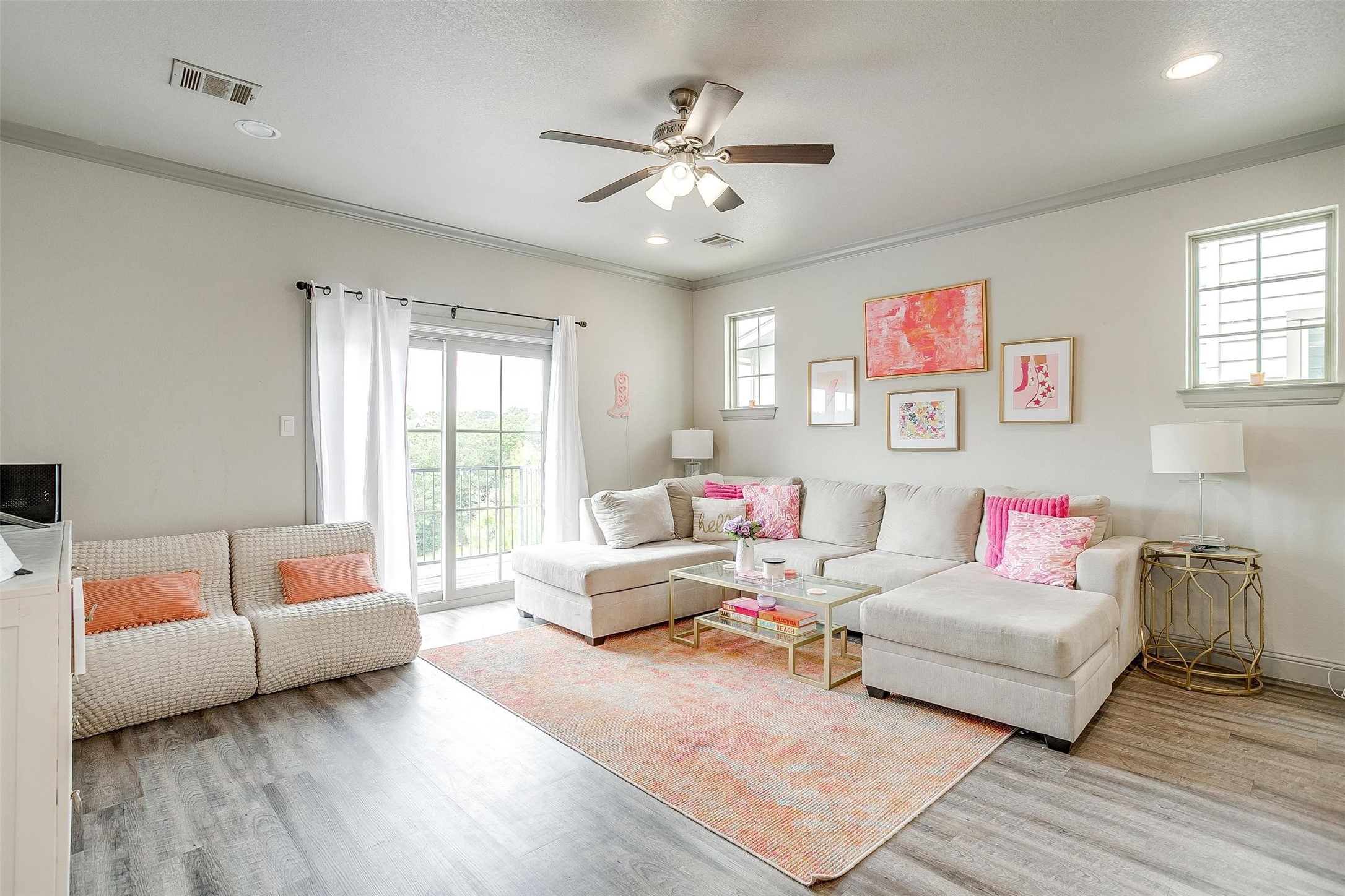 2539 Mccart Avenue Fort Worth TX 76110
