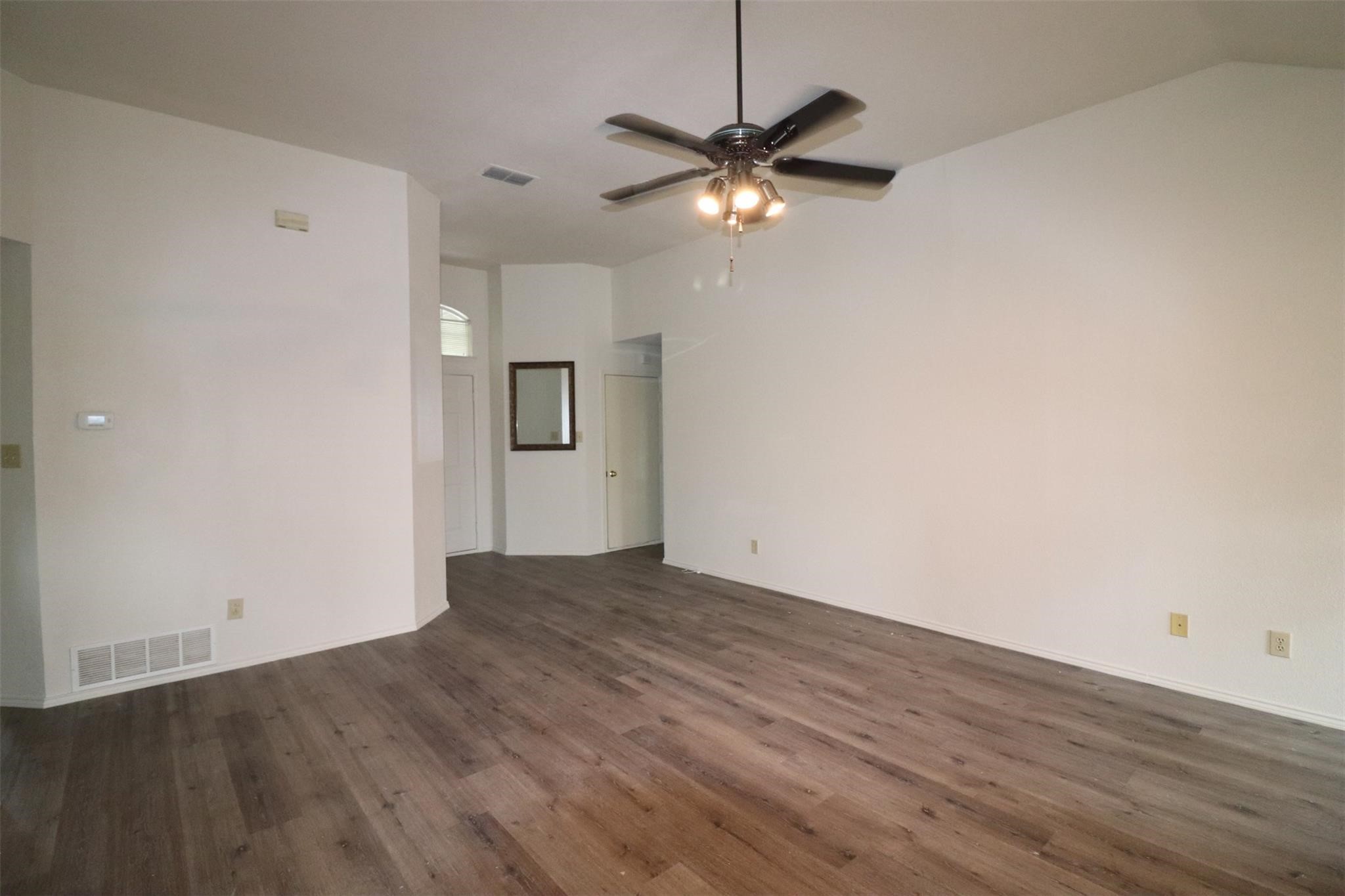 1101 Valley Branch Drive Arlington TX 76001