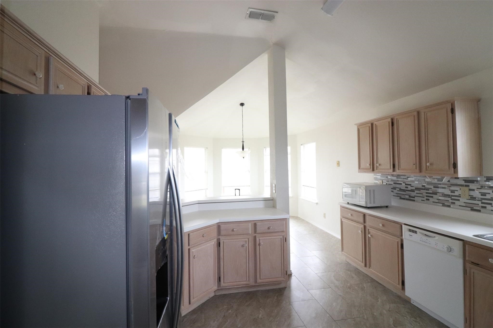 1101 Valley Branch Drive Arlington TX 76001