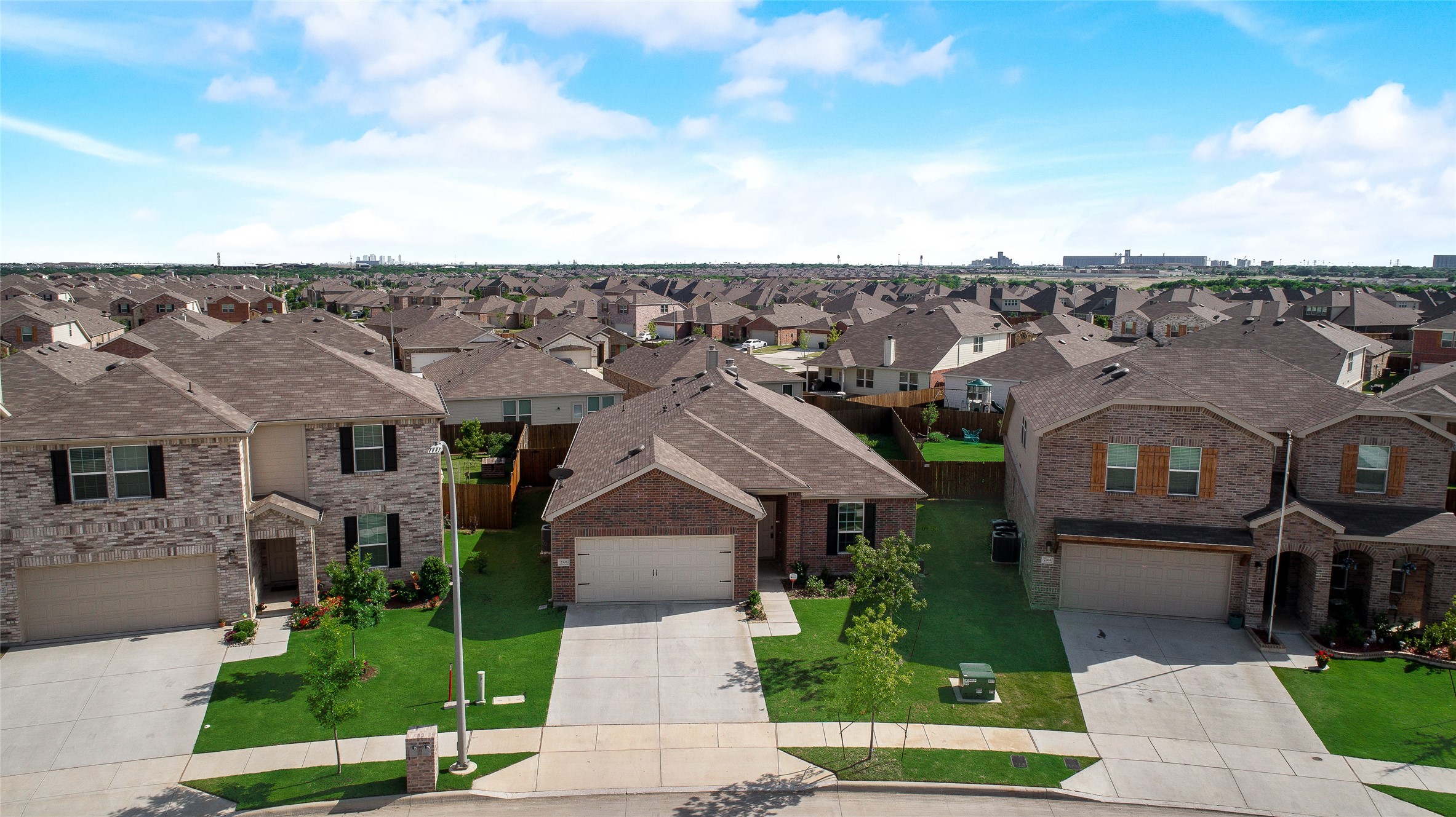 2308 Bermont Red Lane Fort Worth TX 76131