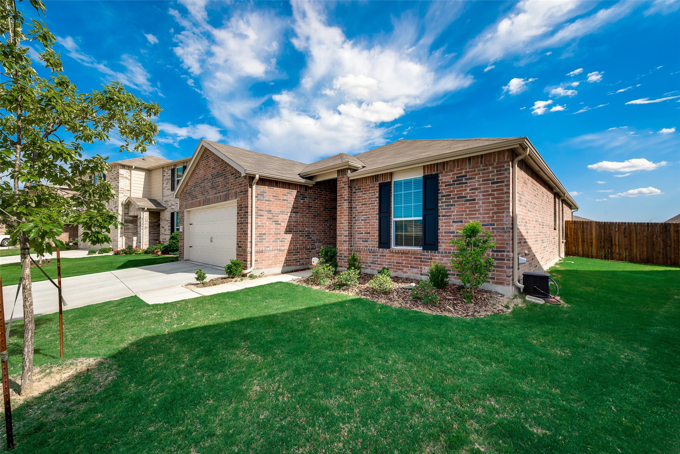 2308 Bermont Red Lane Fort Worth TX 76131