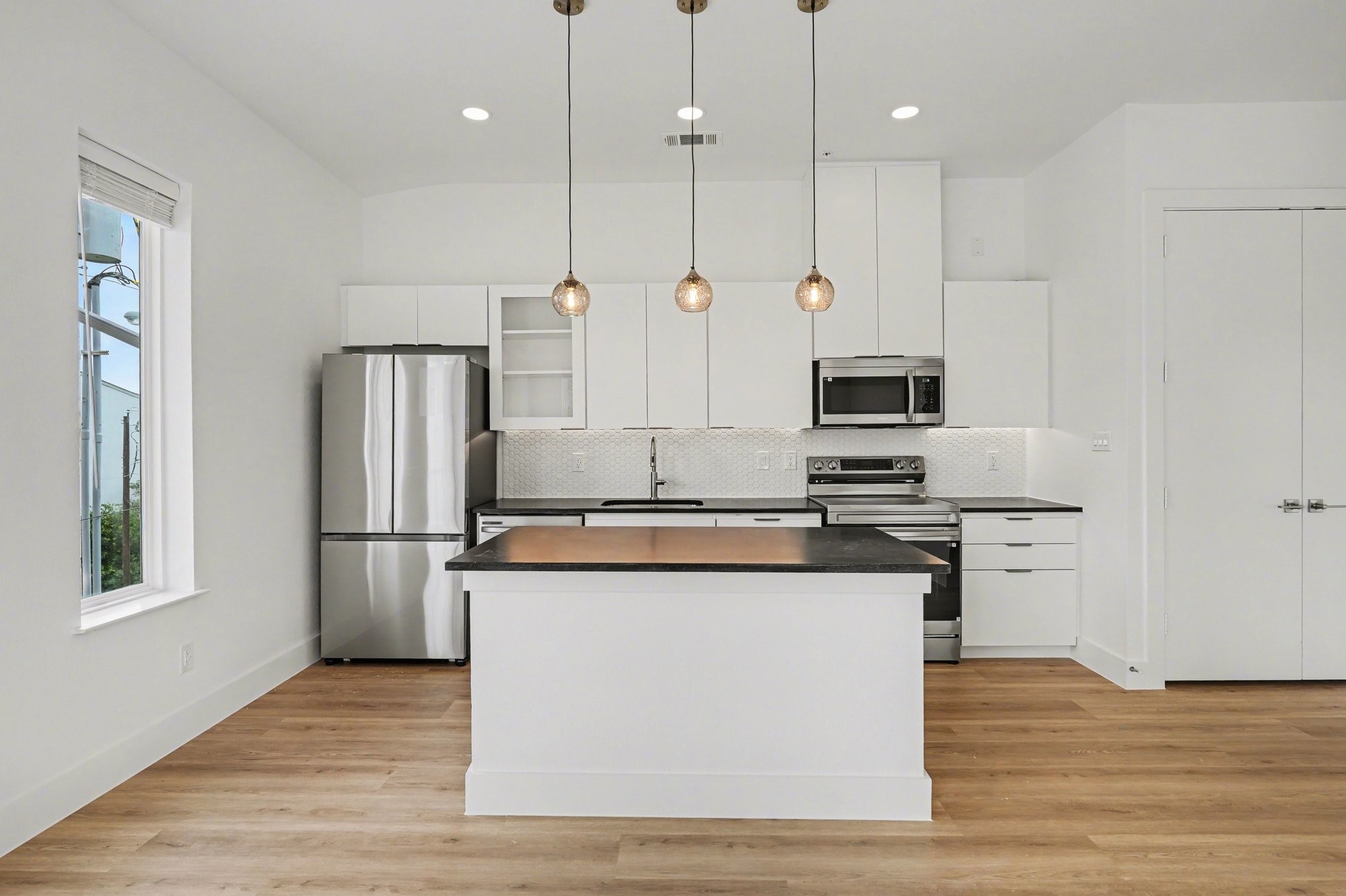 2217 N Fitzhugh Avenue Dallas TX 75204