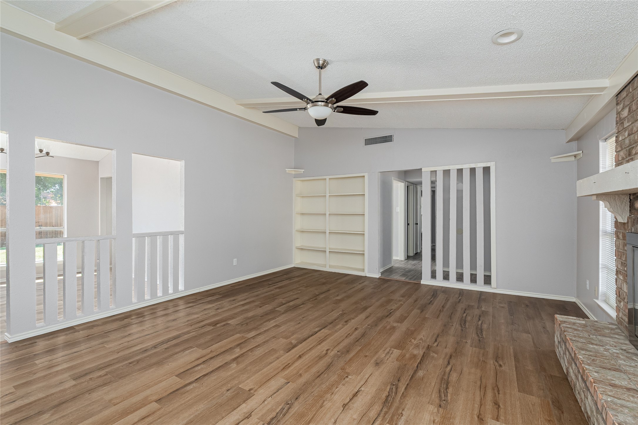 5309 Heather Glen Drive Garland TX 75043