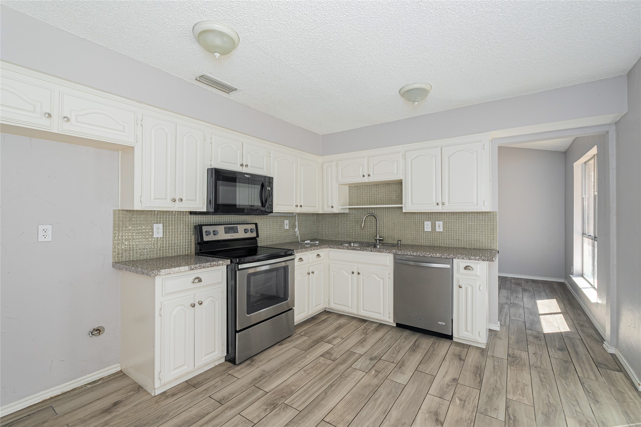 5309 Heather Glen Drive Garland TX 75043