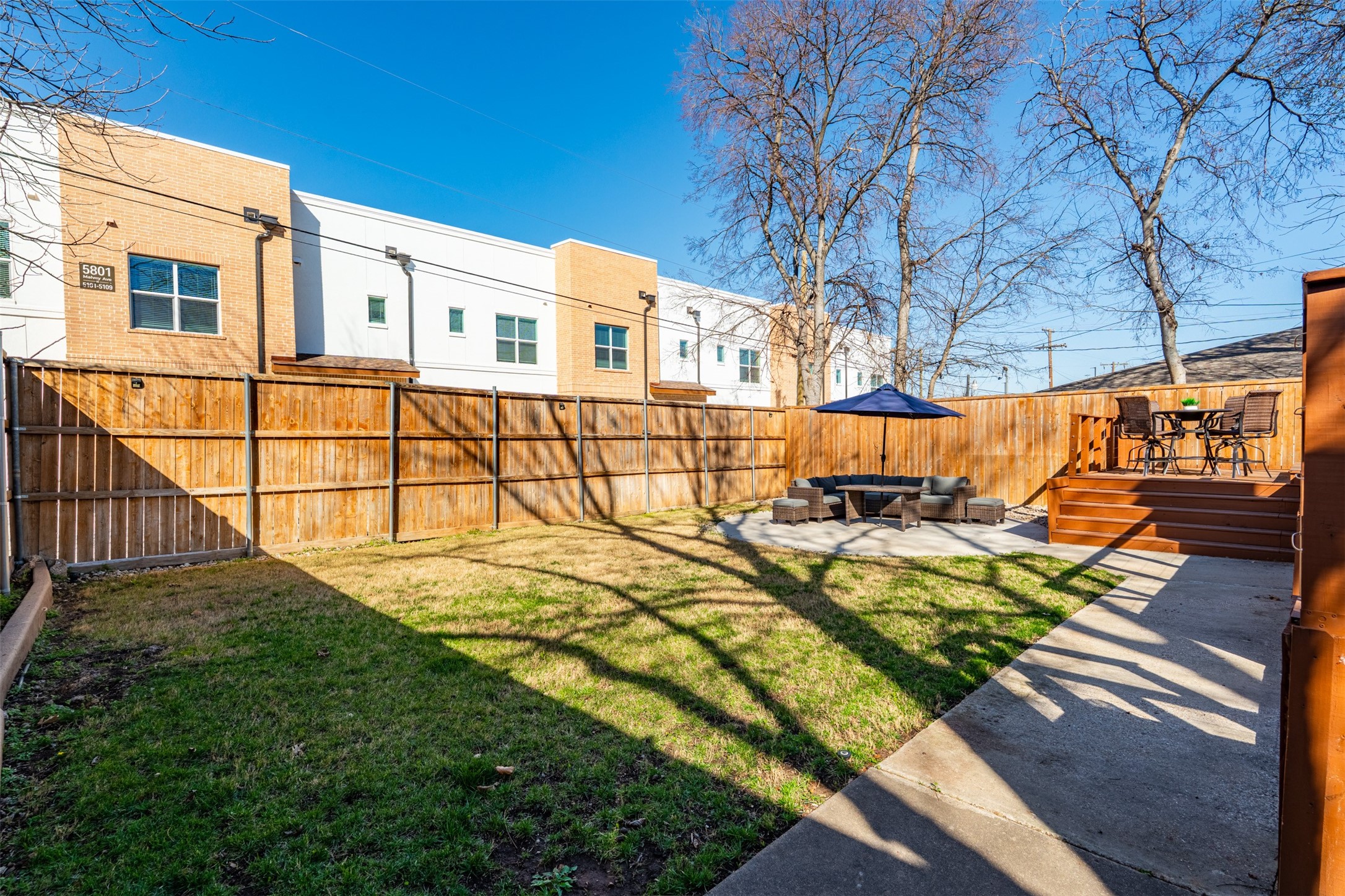 5808 Locke Avenue Fort Worth TX 76107