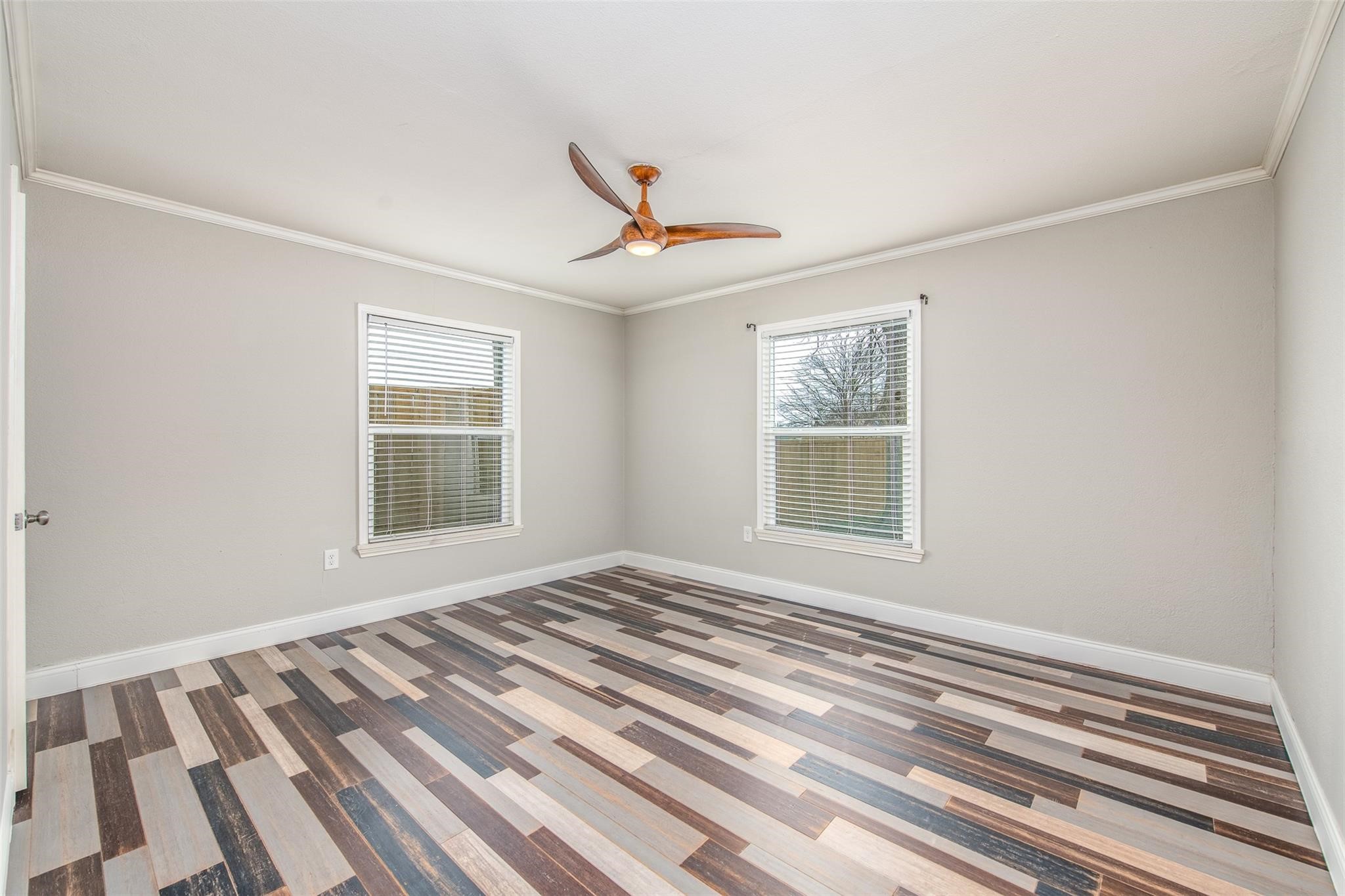5808 Locke Avenue Fort Worth TX 76107