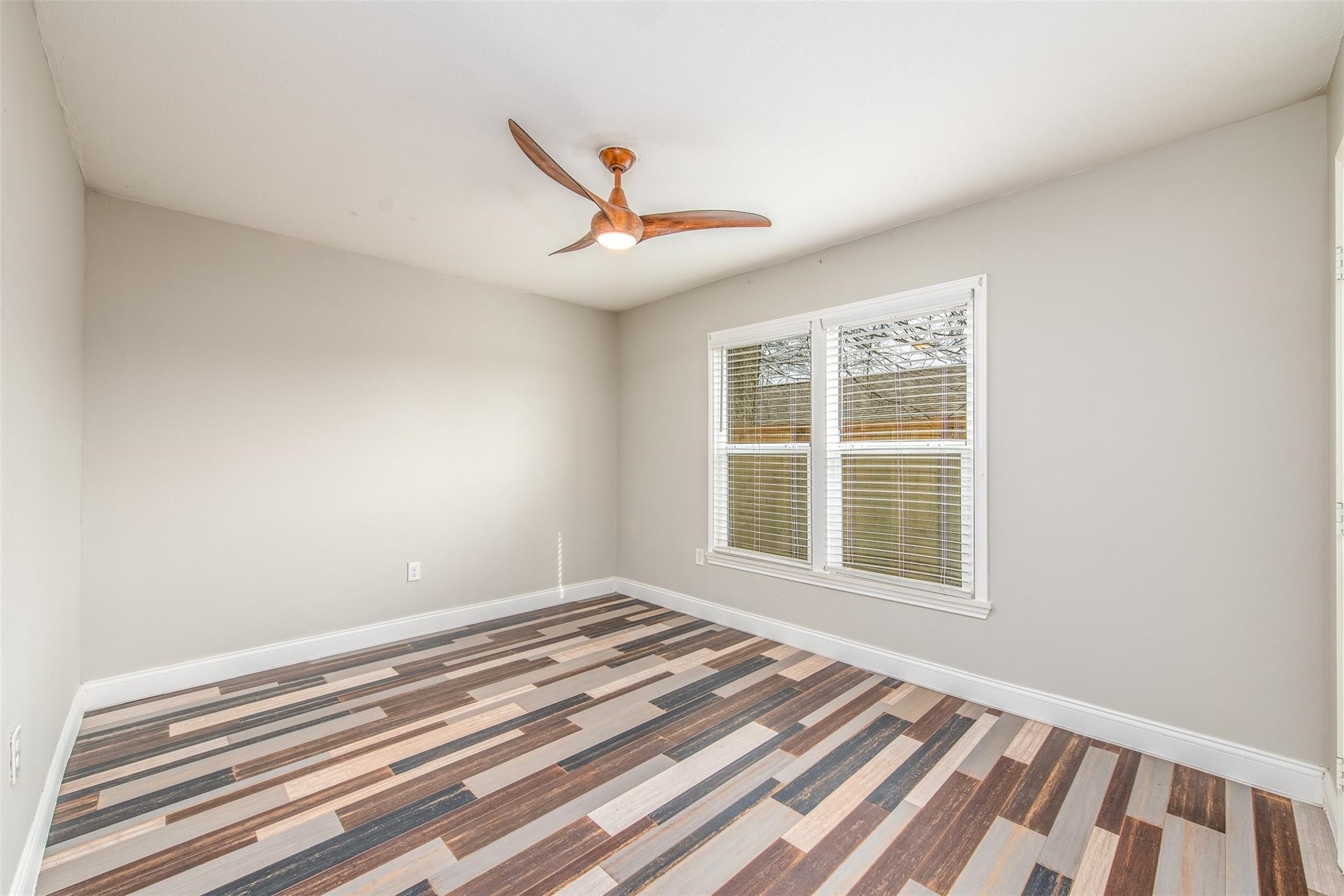 5808 Locke Avenue Fort Worth TX 76107